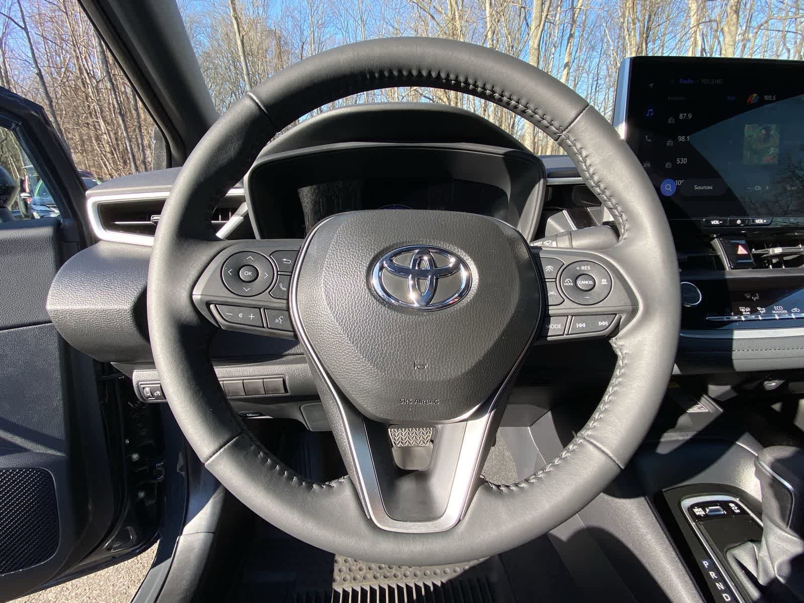 Thumbnail: 2025 Toyota Corolla - 33