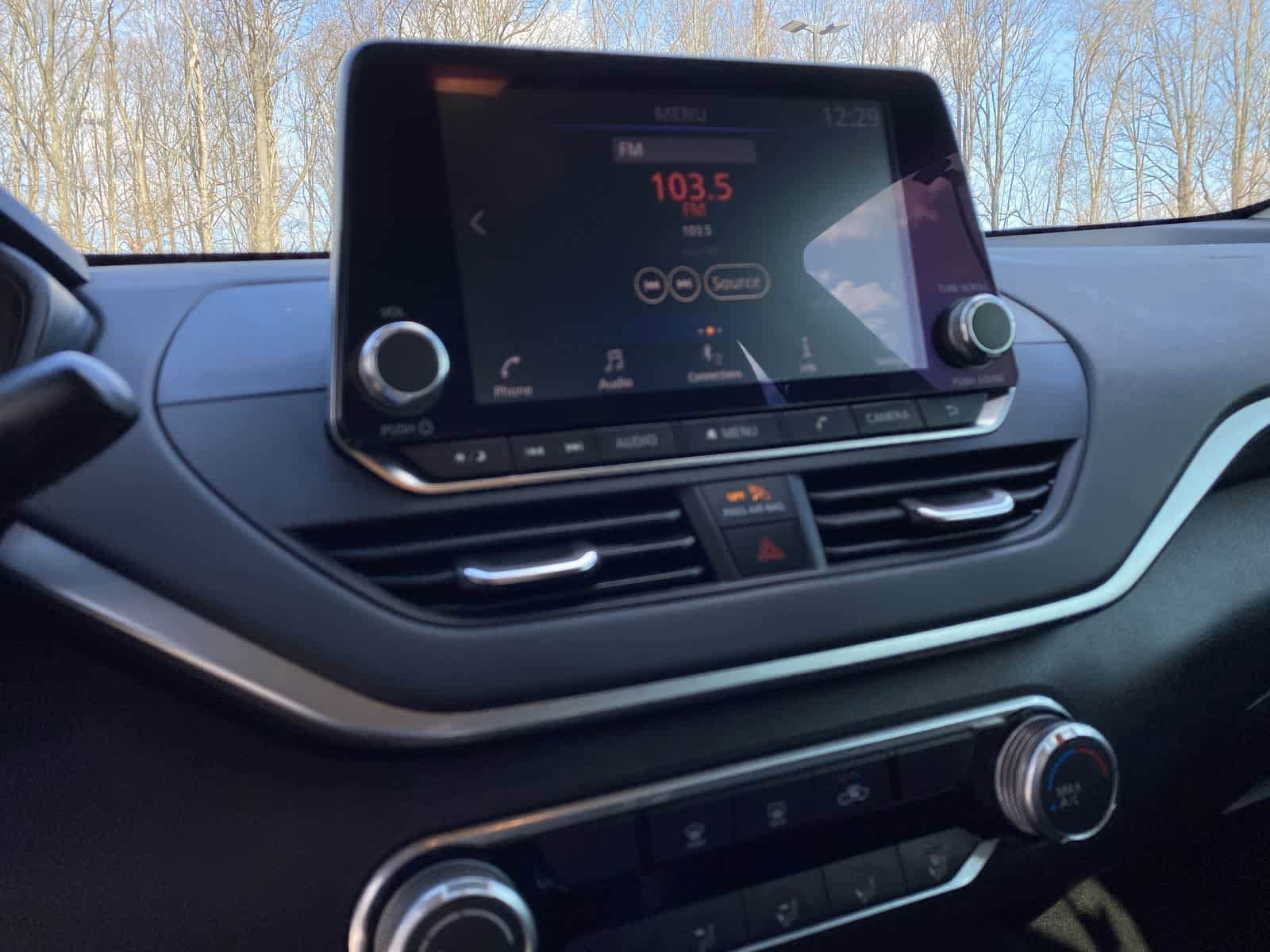 Thumbnail: 2019 Nissan Altima - 27