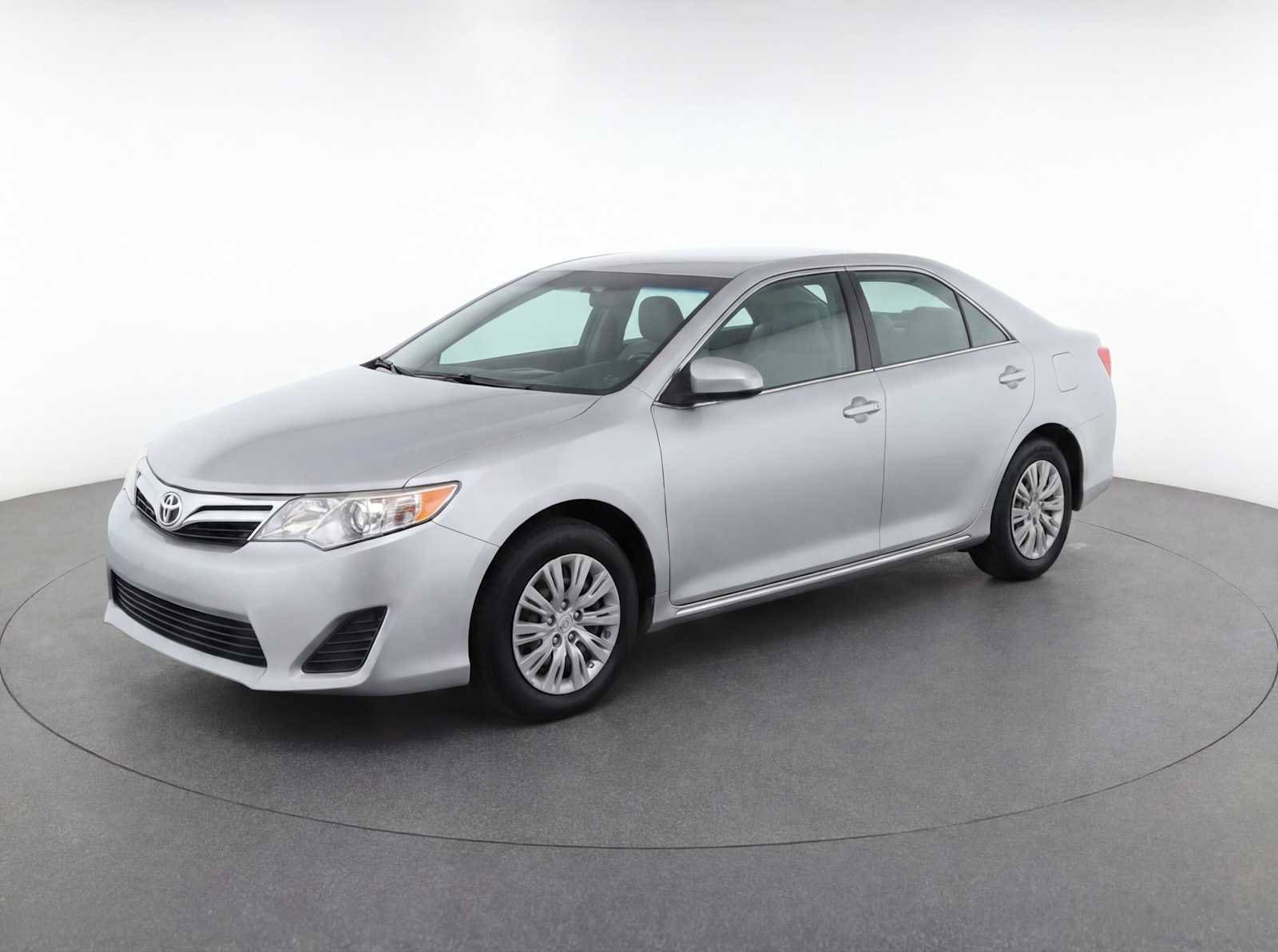 2012 Toyota Camry 2.5 Auto LE's photo