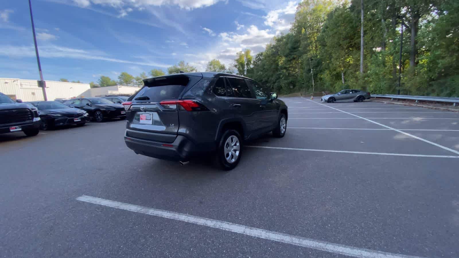 Thumbnail: 2024 Toyota RAV4 - 8