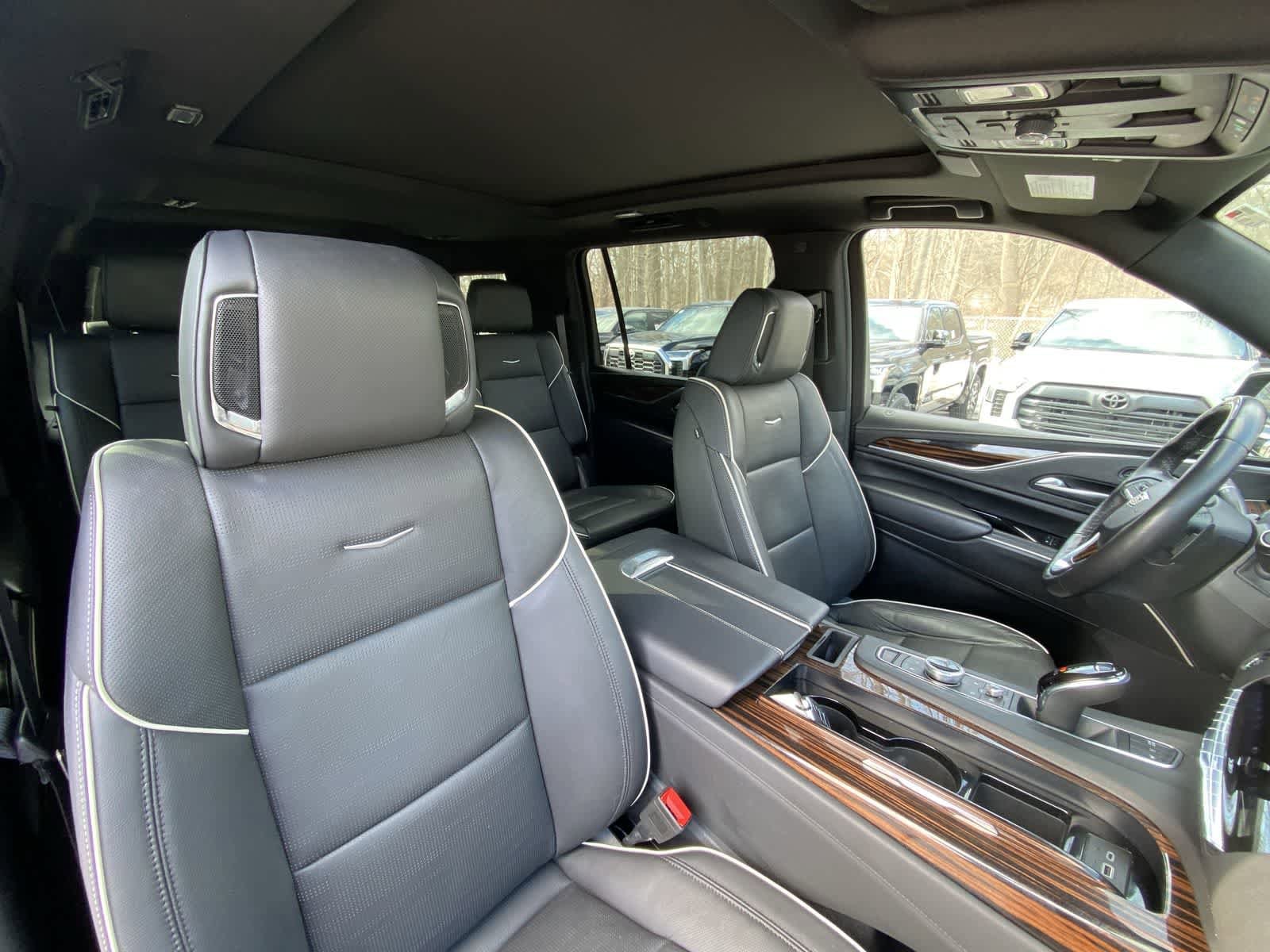 Thumbnail: 2023 Cadillac Escalade - 26