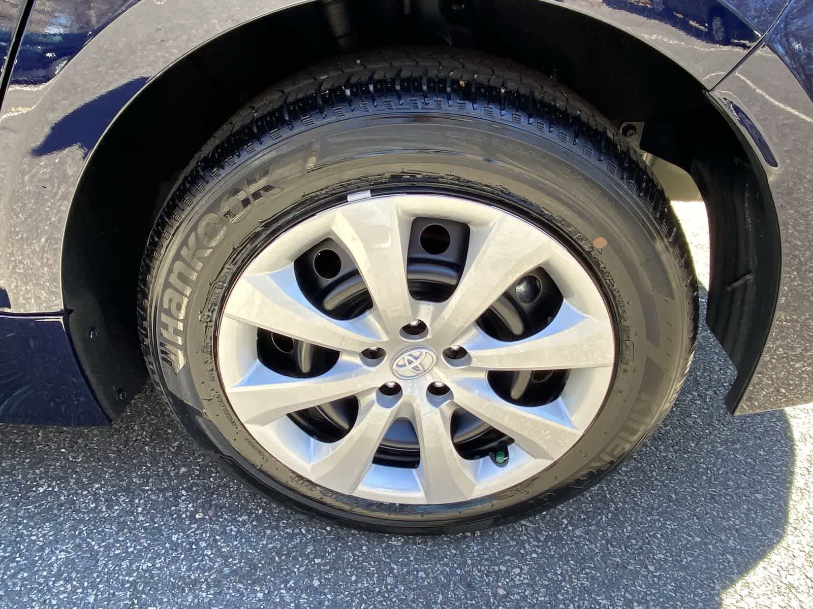 Thumbnail: 2025 Toyota Corolla - 15