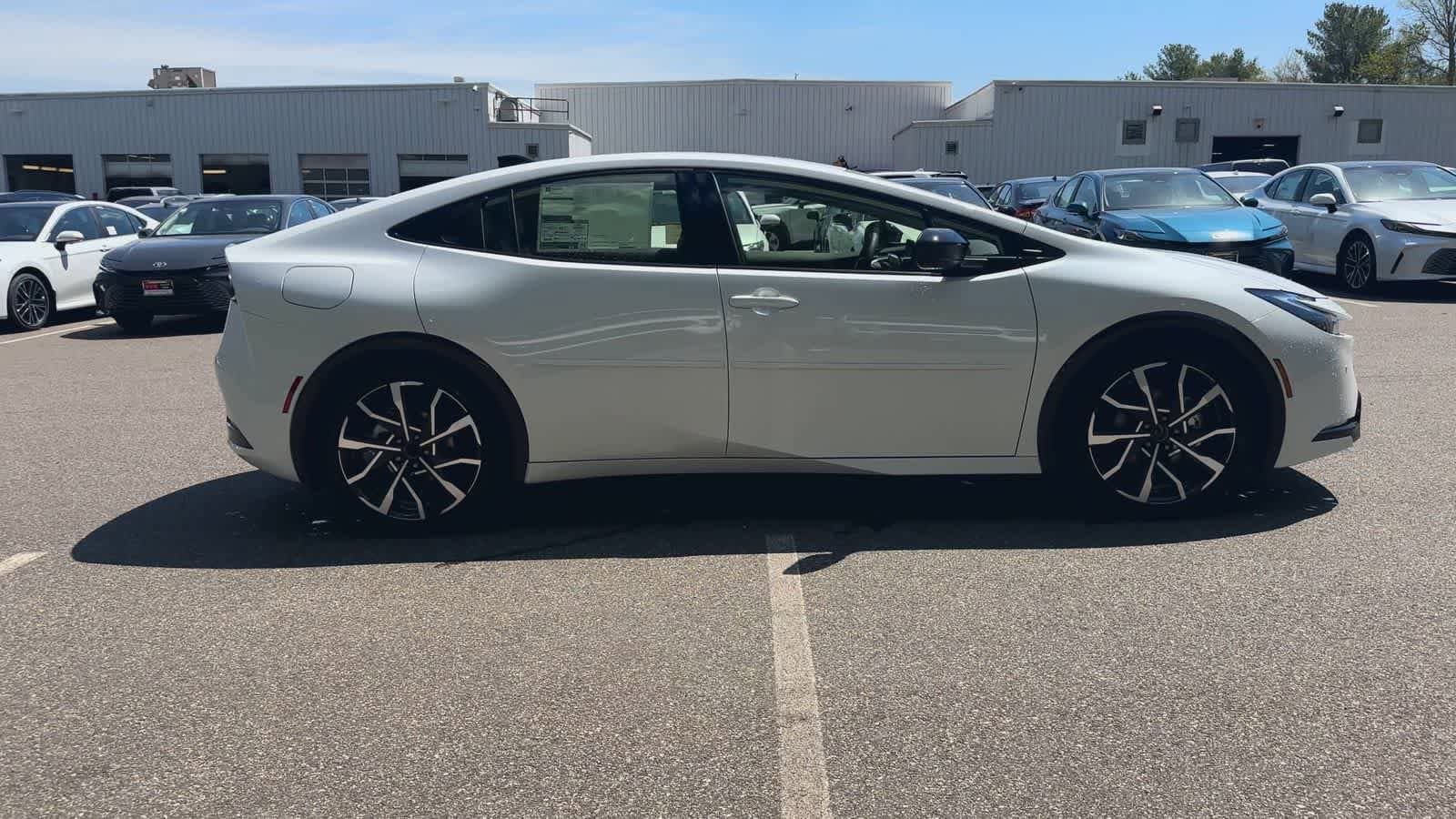 Thumbnail: 2026 Toyota Prius - 9