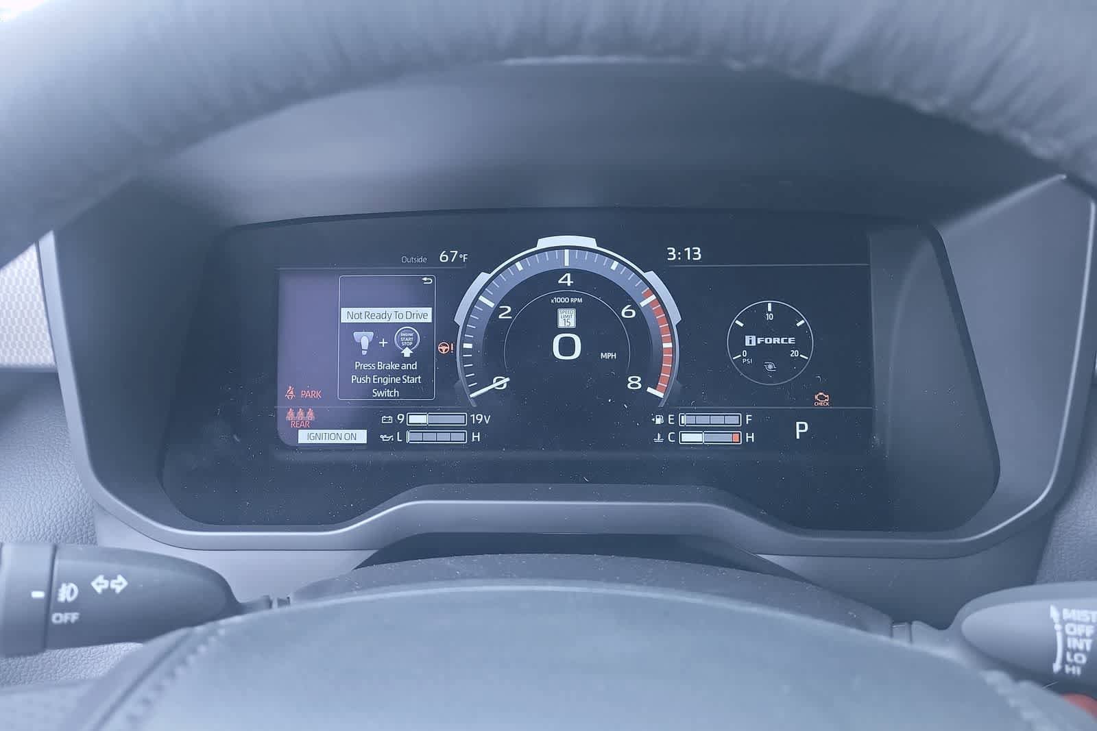 2025 Toyota Tundra Limited 25