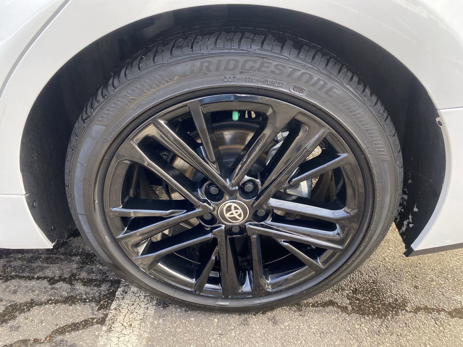 Thumbnail: 2025 Toyota Camry - 17