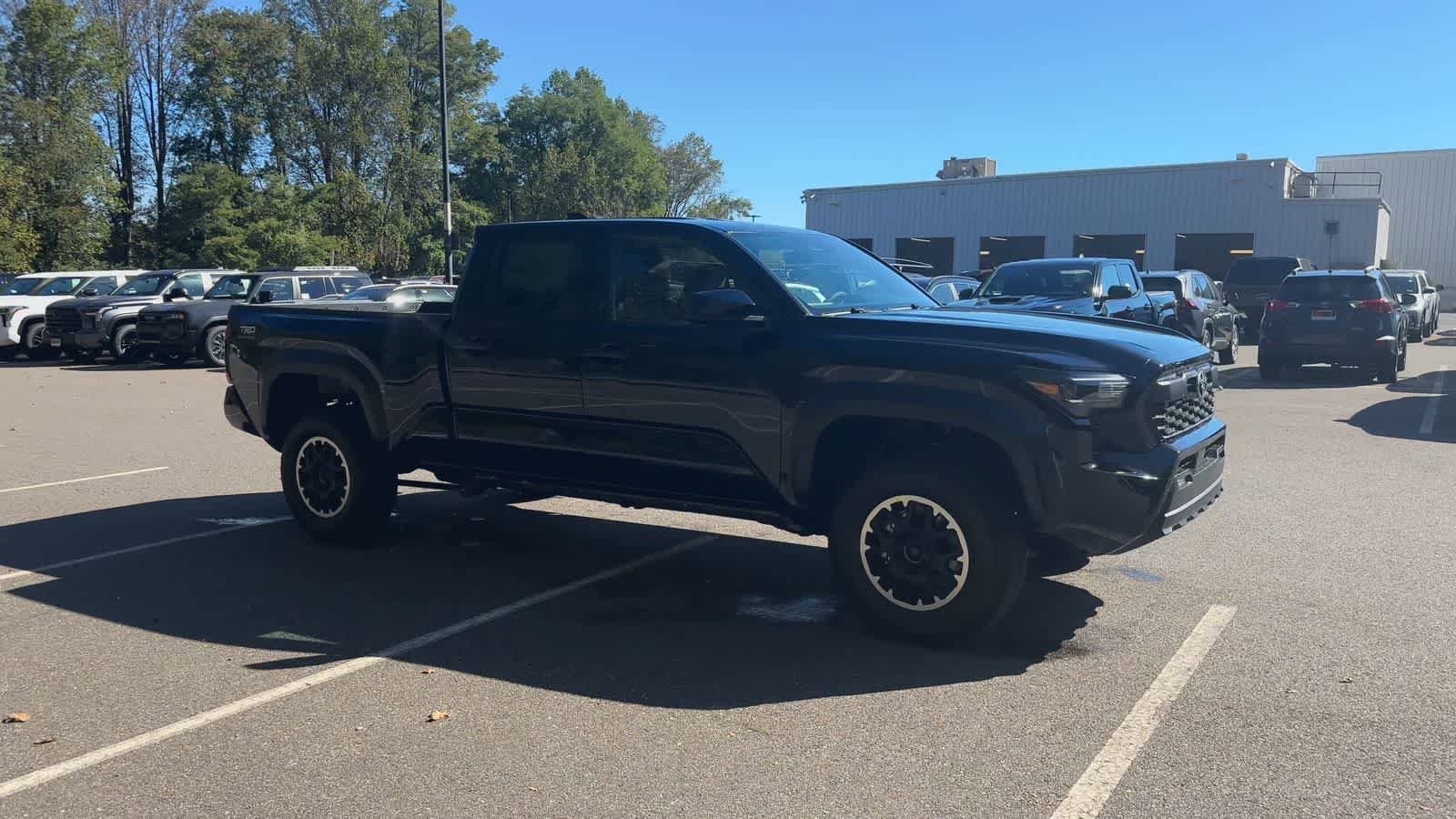 Thumbnail: 2025 Toyota Tacoma - 2