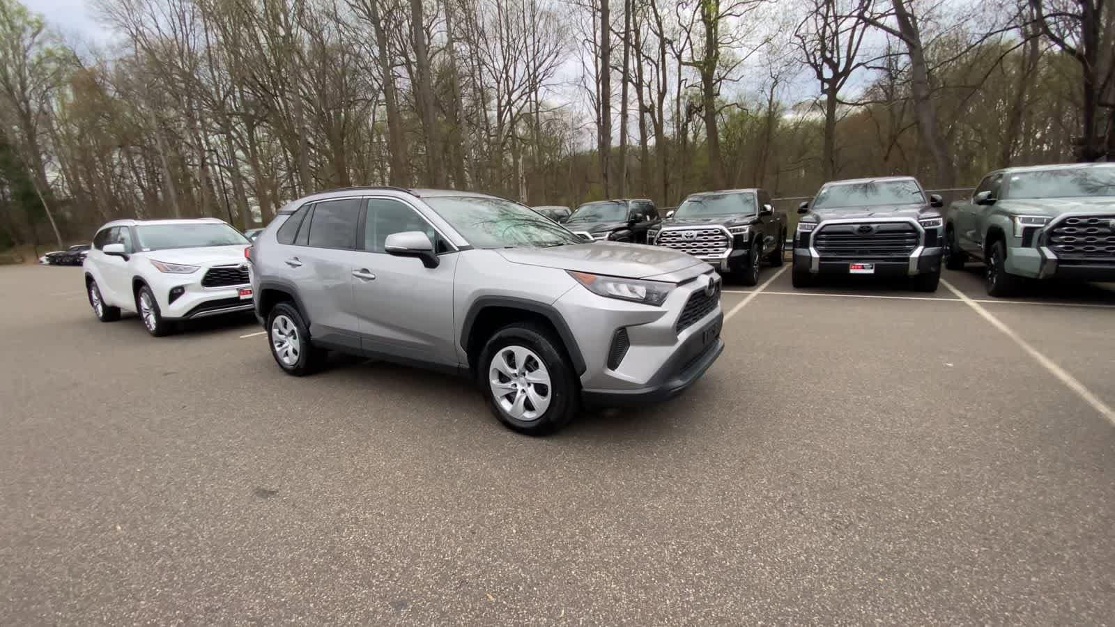 Thumbnail: 2019 Toyota RAV4 - 2