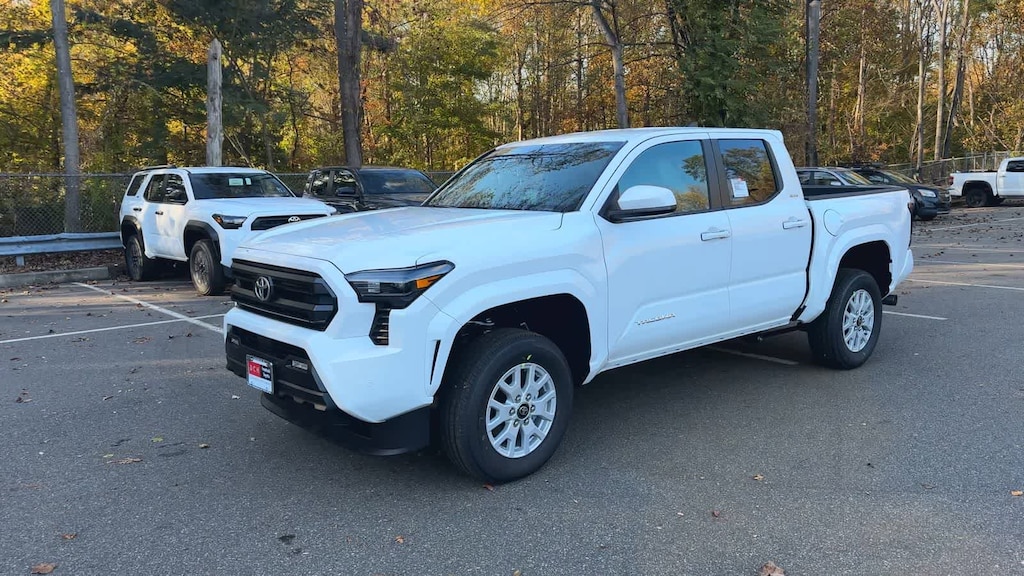 New 2025 Toyota Tacoma SR5 Truck Double Cab