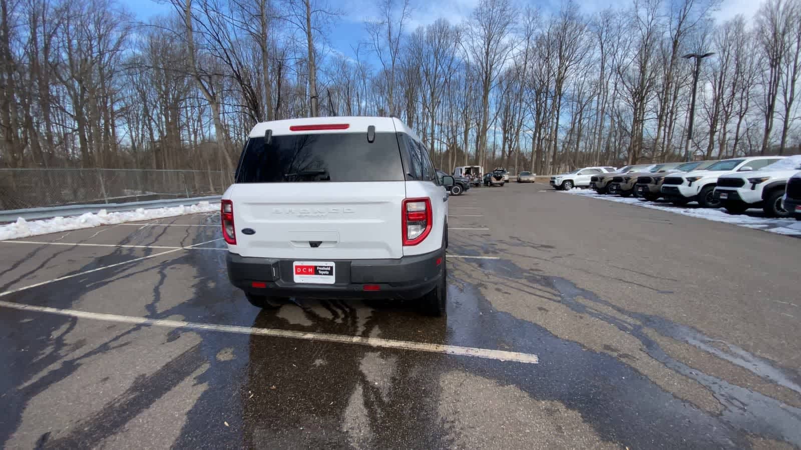 Thumbnail: 2022 Ford Bronco Sport - 14