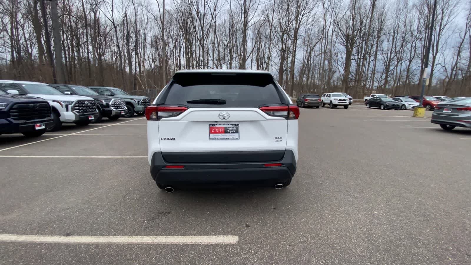 Thumbnail: 2025 Toyota RAV4 - 10