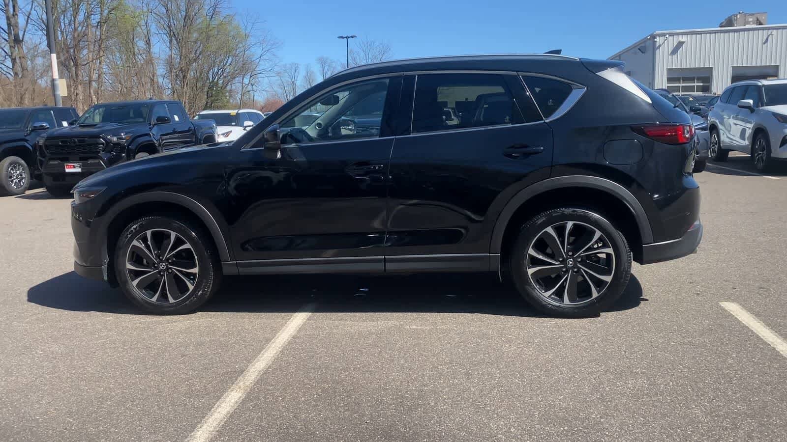 Thumbnail: 2023 Mazda CX-5 - 8