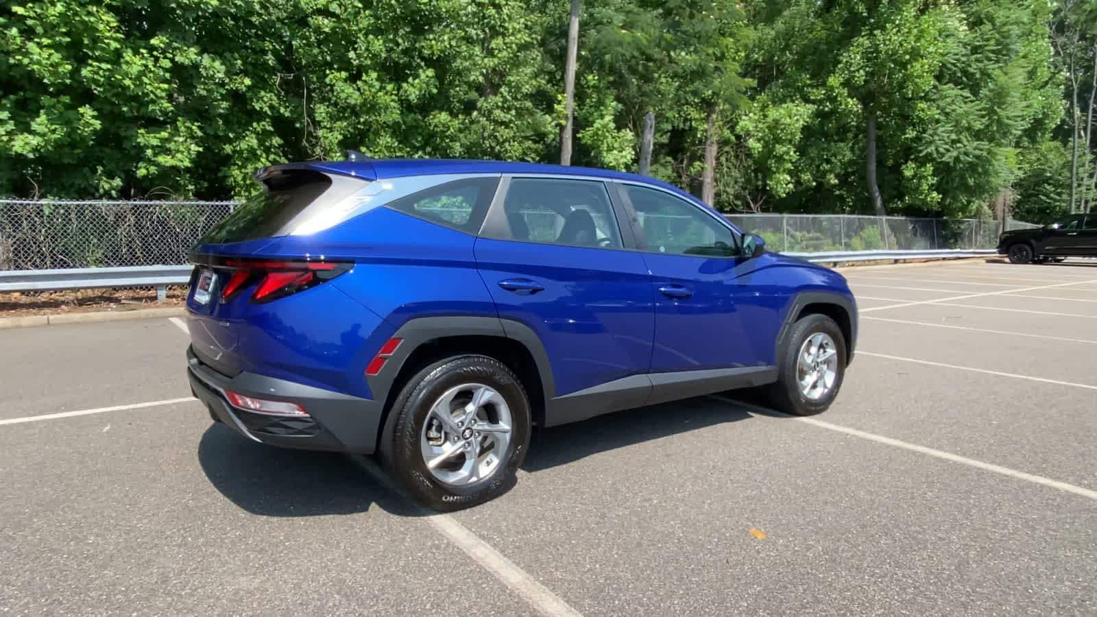 2023 Hyundai Tucson SE - Photo 11