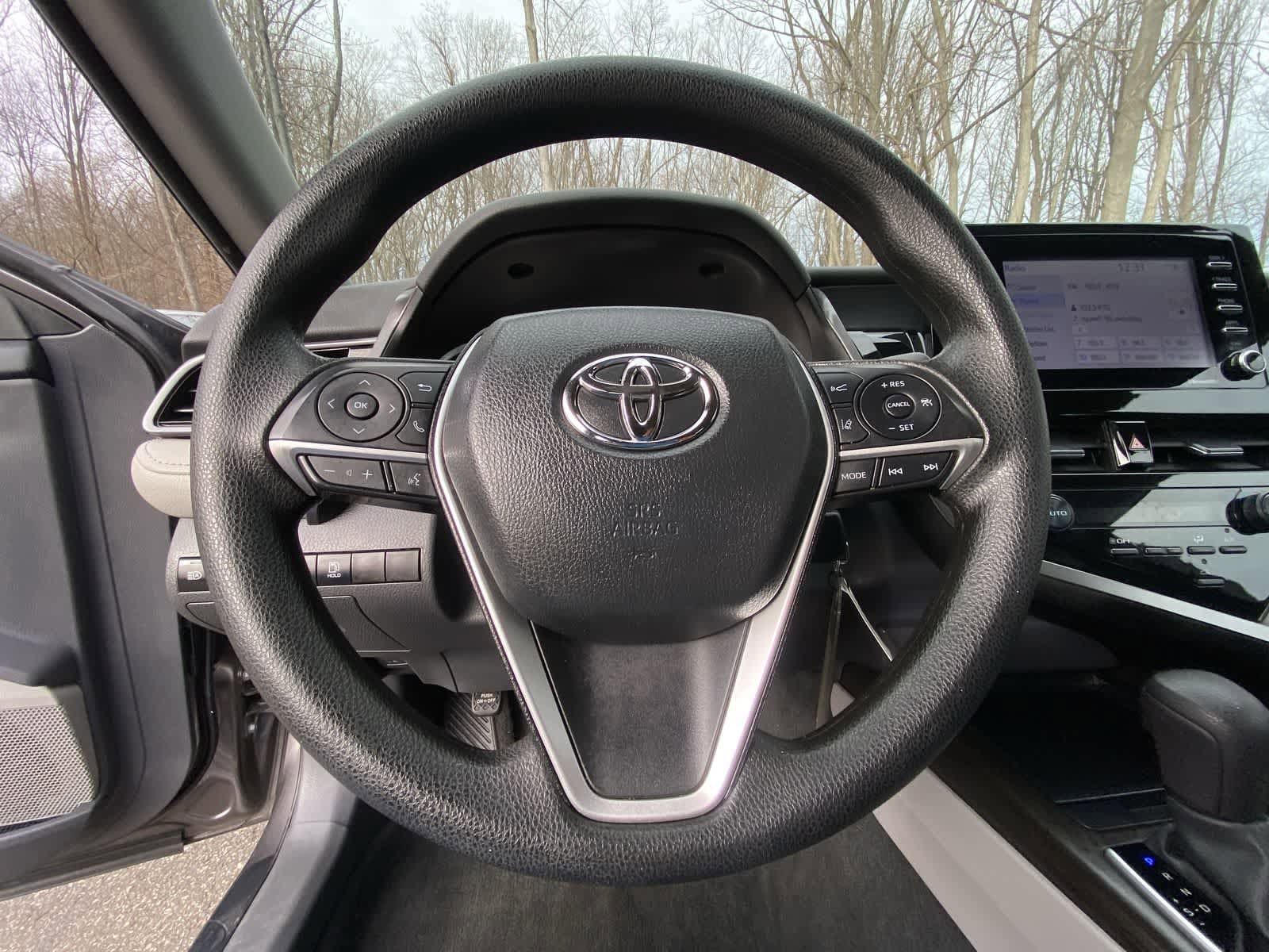 Thumbnail: 2023 Toyota Camry - 32