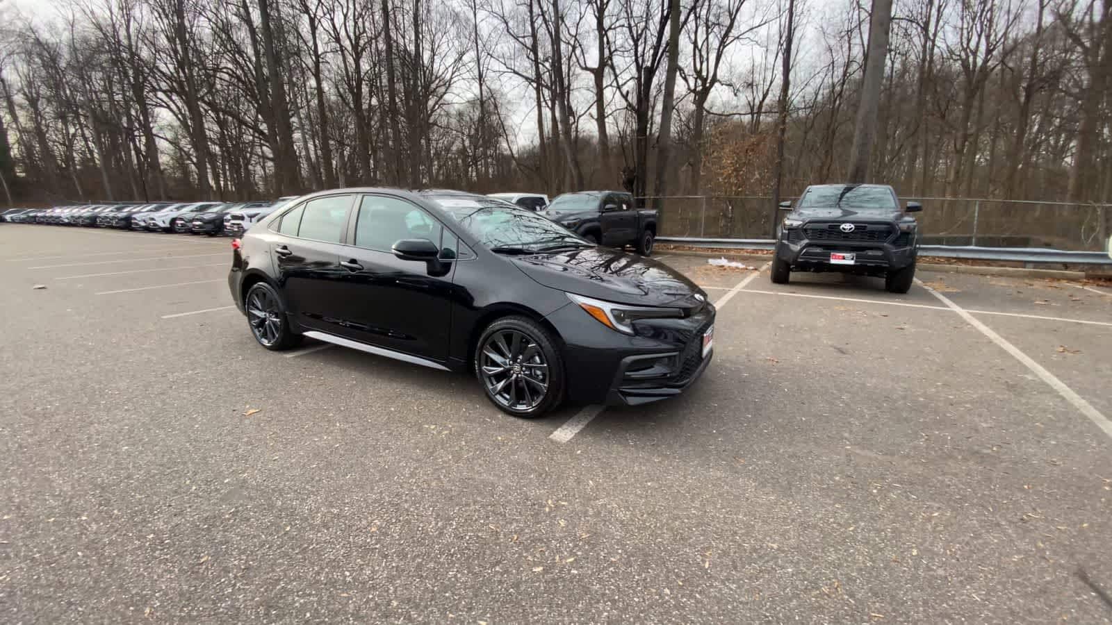 Thumbnail: 2025 Toyota Corolla - 9