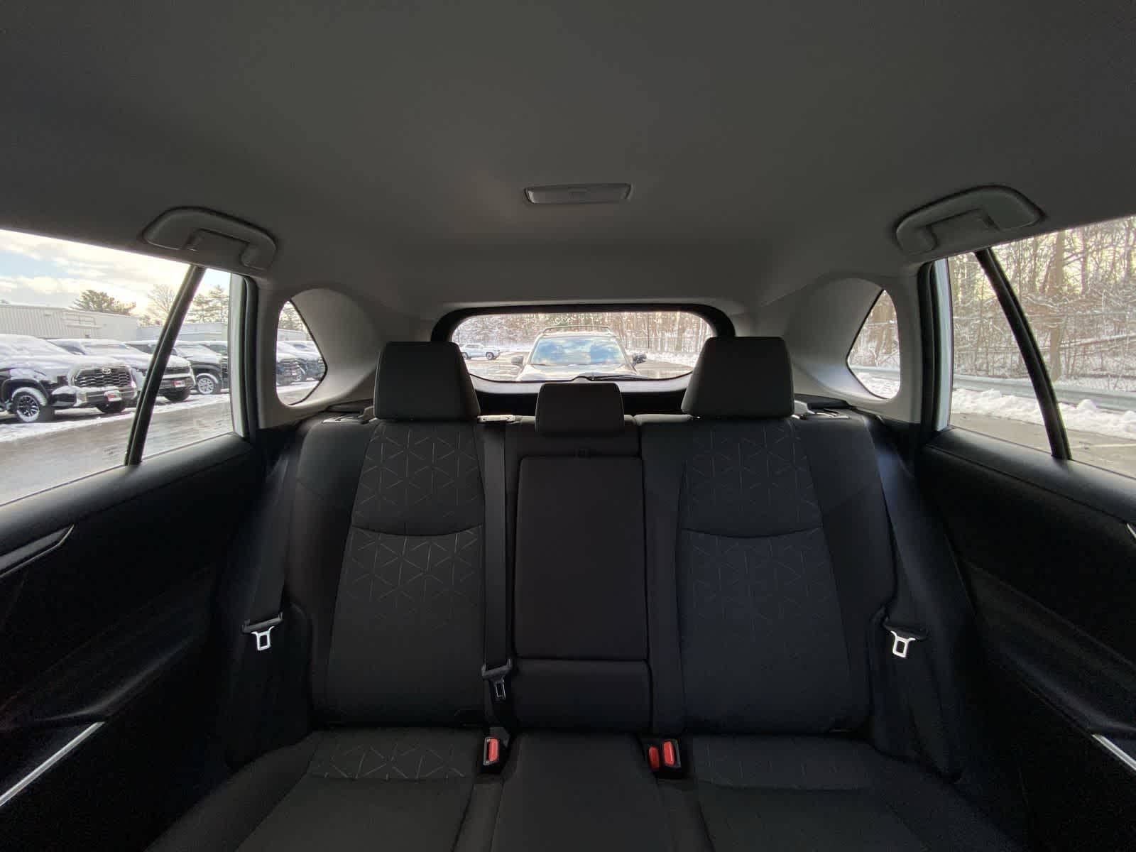 Thumbnail: 2024 Toyota RAV4 - 30