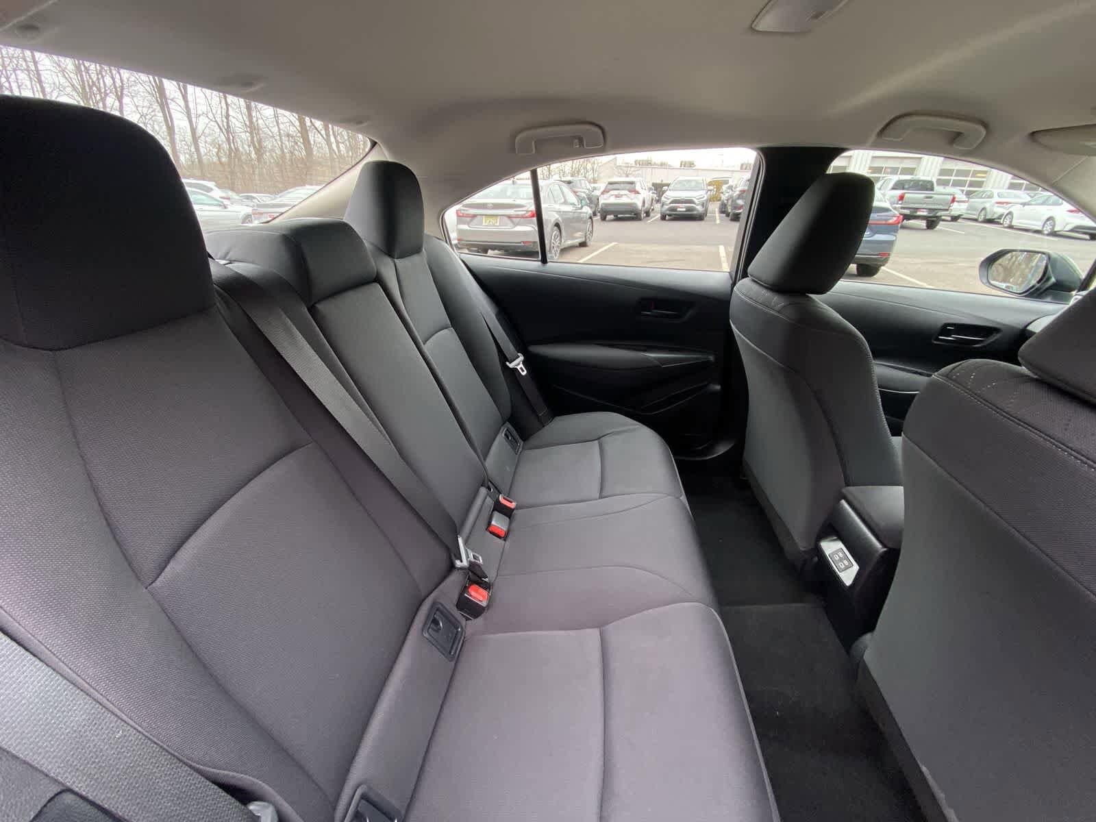 Thumbnail: 2025 Toyota Corolla - 26