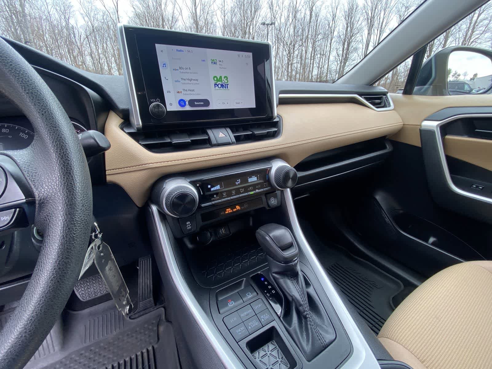 Thumbnail: 2023 Toyota RAV4 - 19