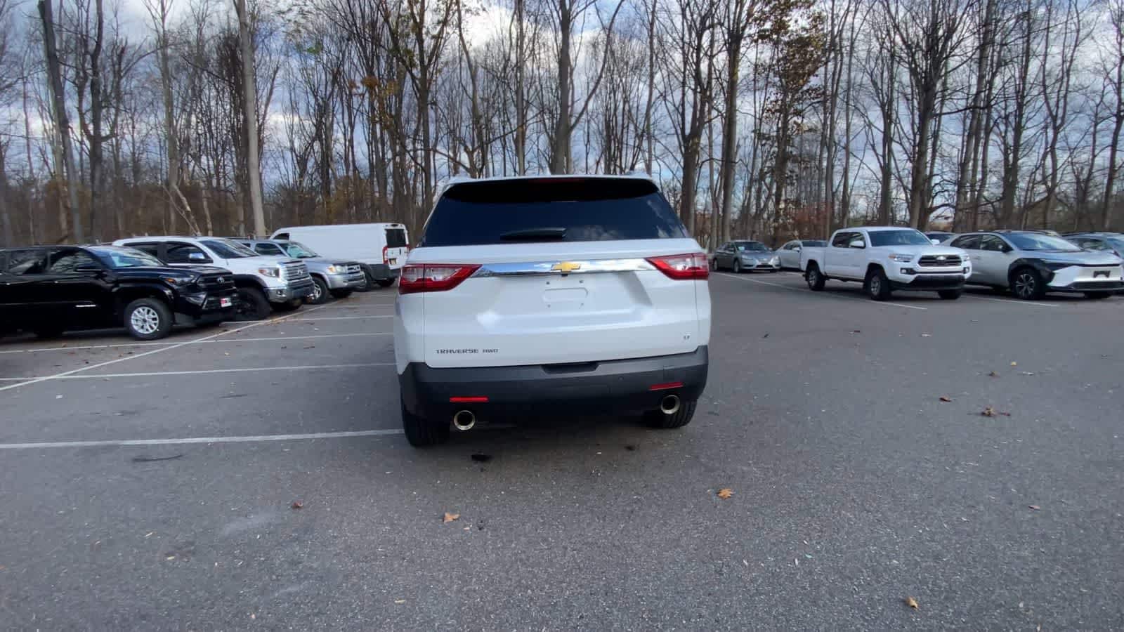 Thumbnail: 2018 Chevrolet Traverse - 13