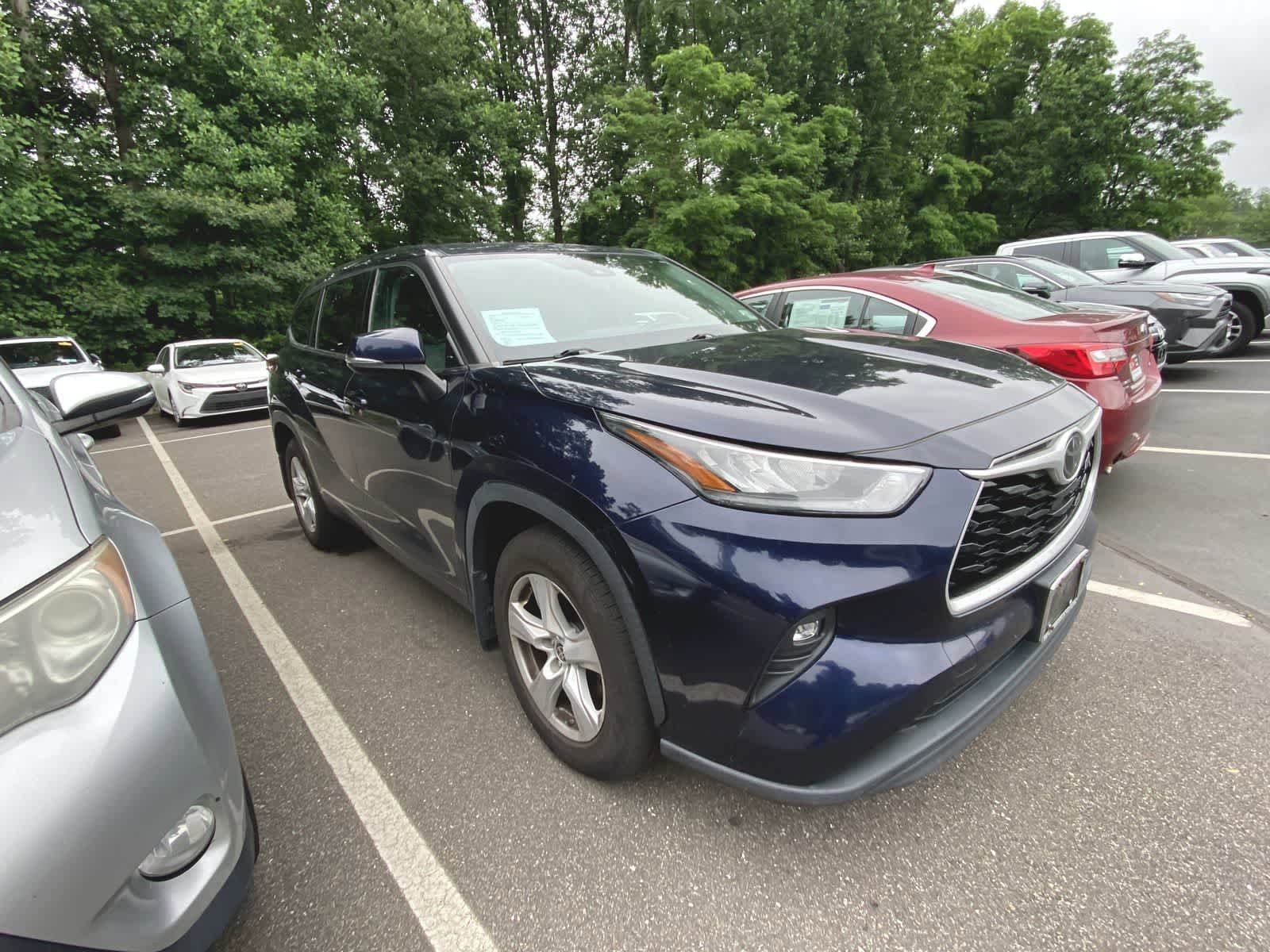 2020 Toyota Highlander LE 3