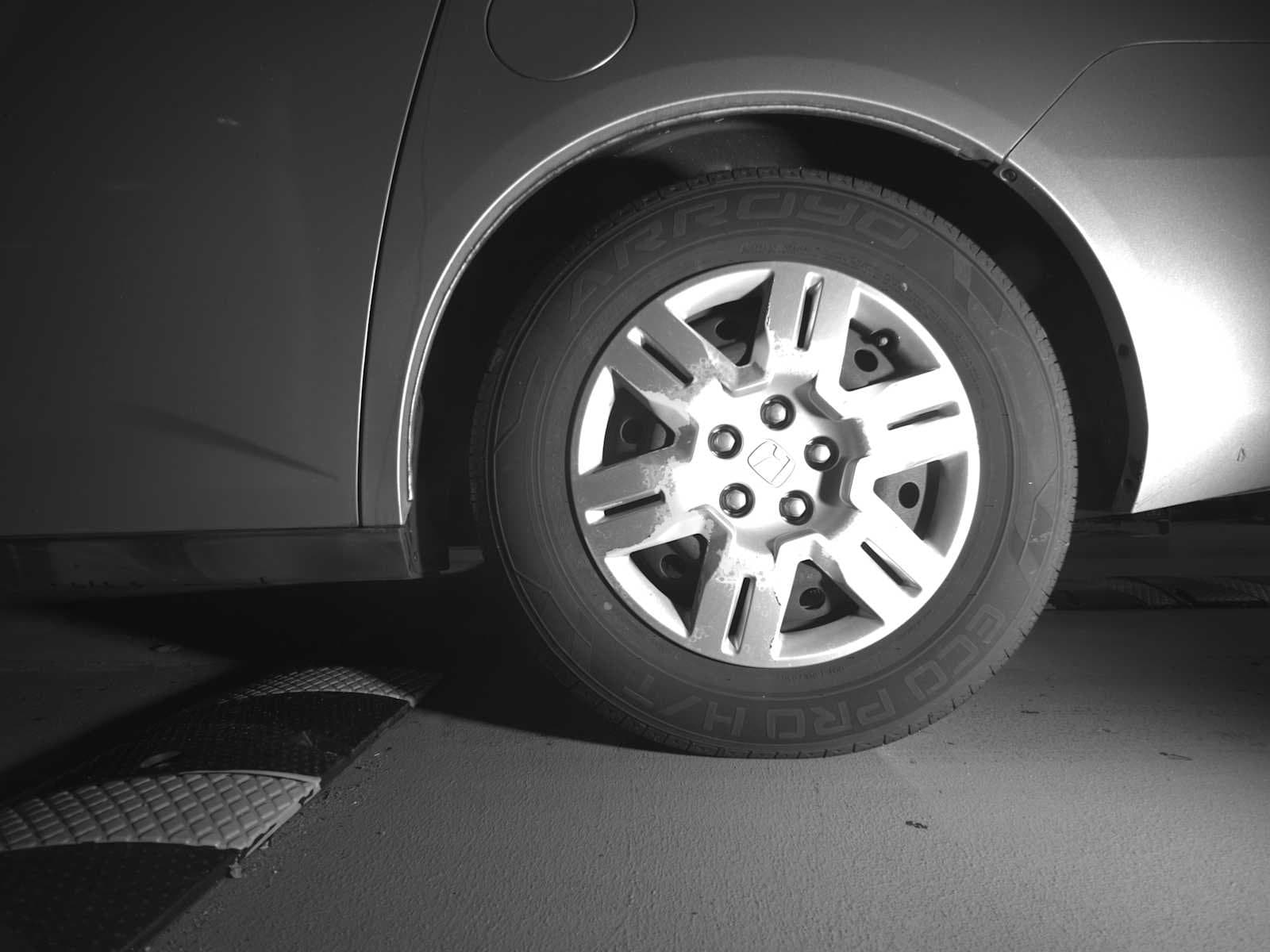 Thumbnail: 2012 Honda Odyssey - 8