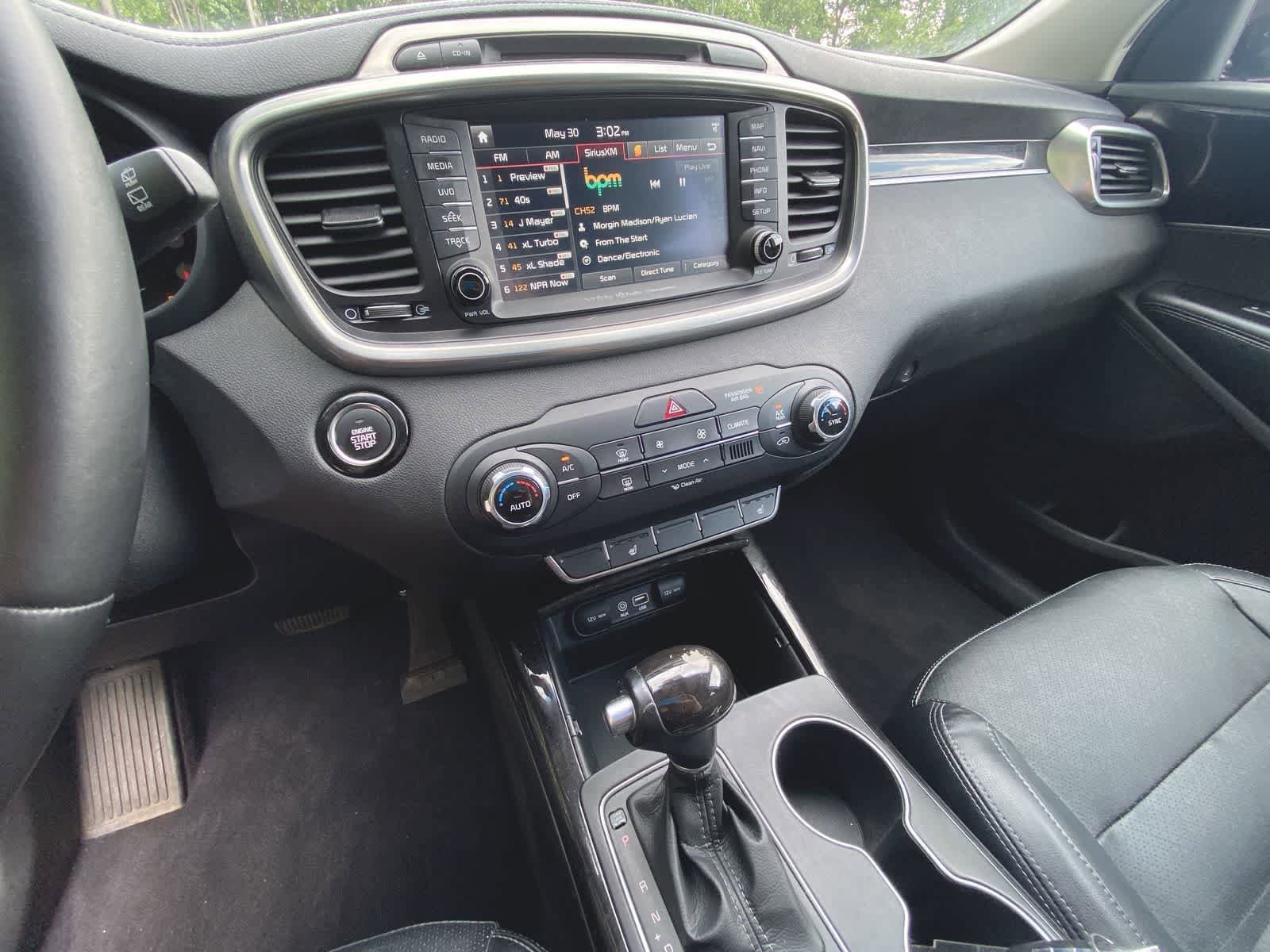 Thumbnail: 2016 Kia Sorento - 20