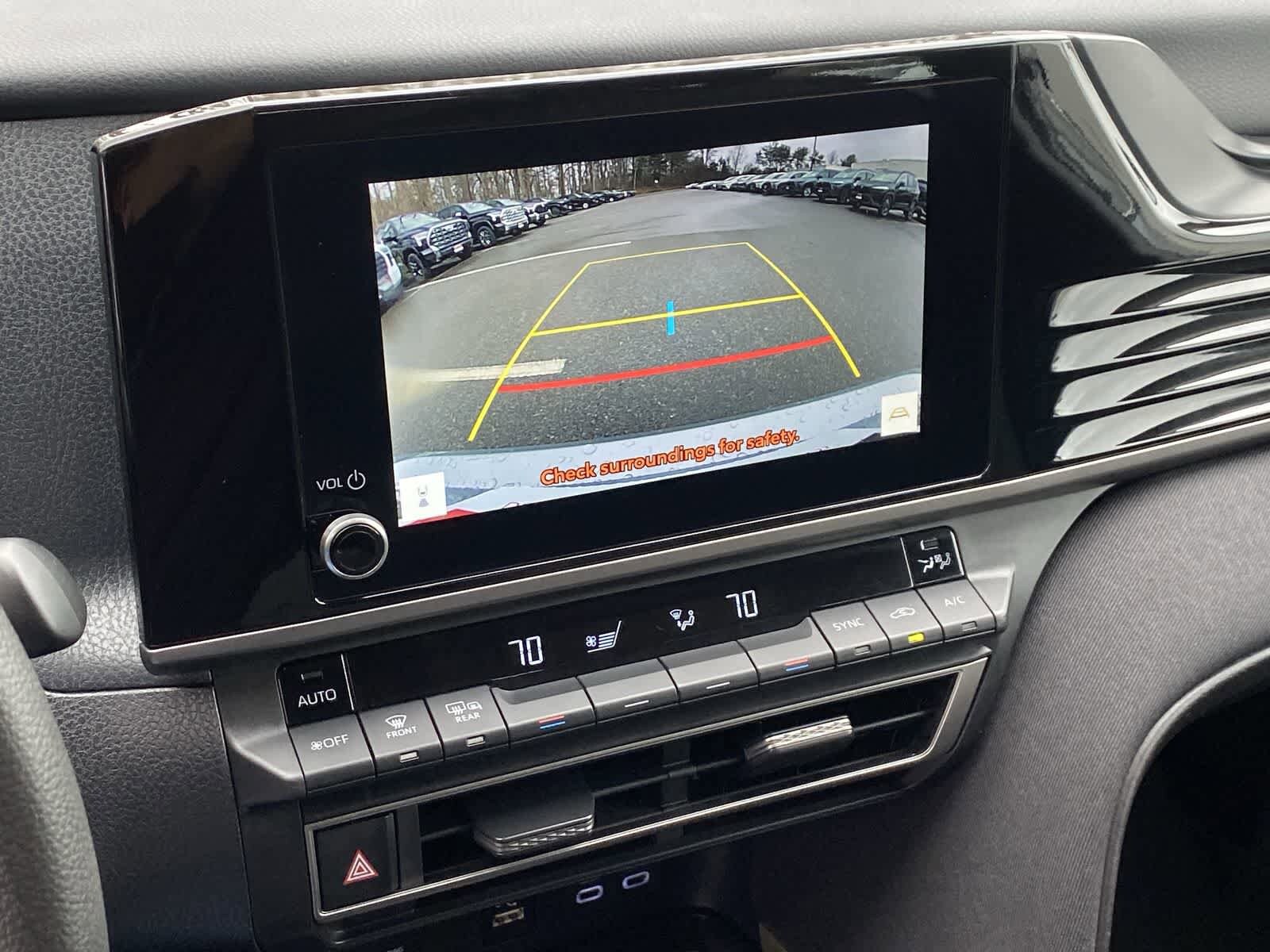 Thumbnail: 2025 Toyota Camry - 32