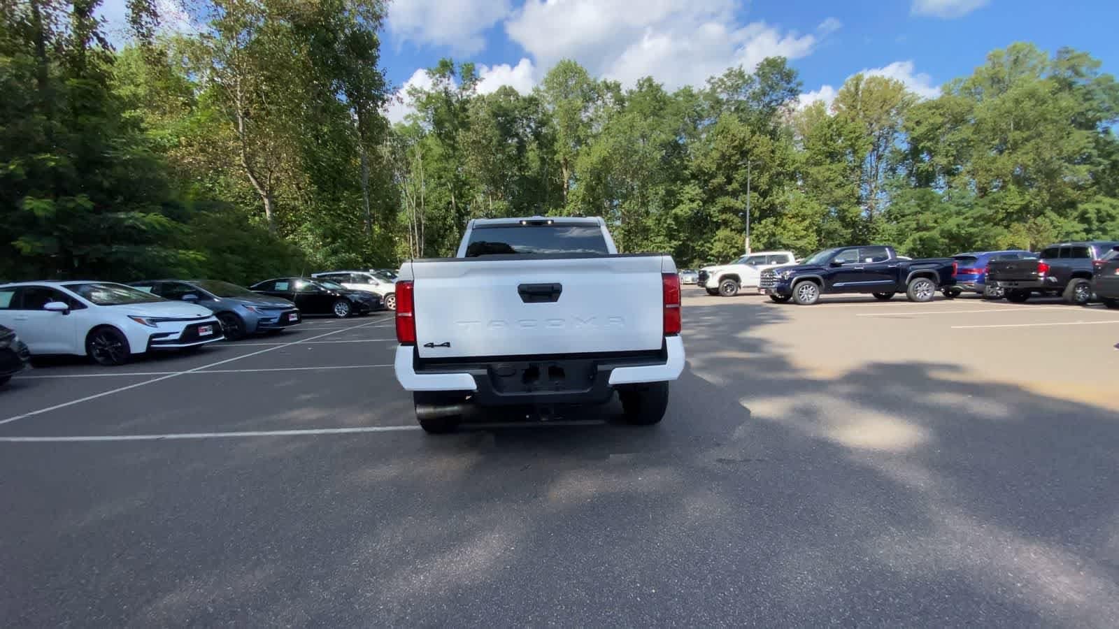 Thumbnail: 2024 Toyota Tacoma - 7