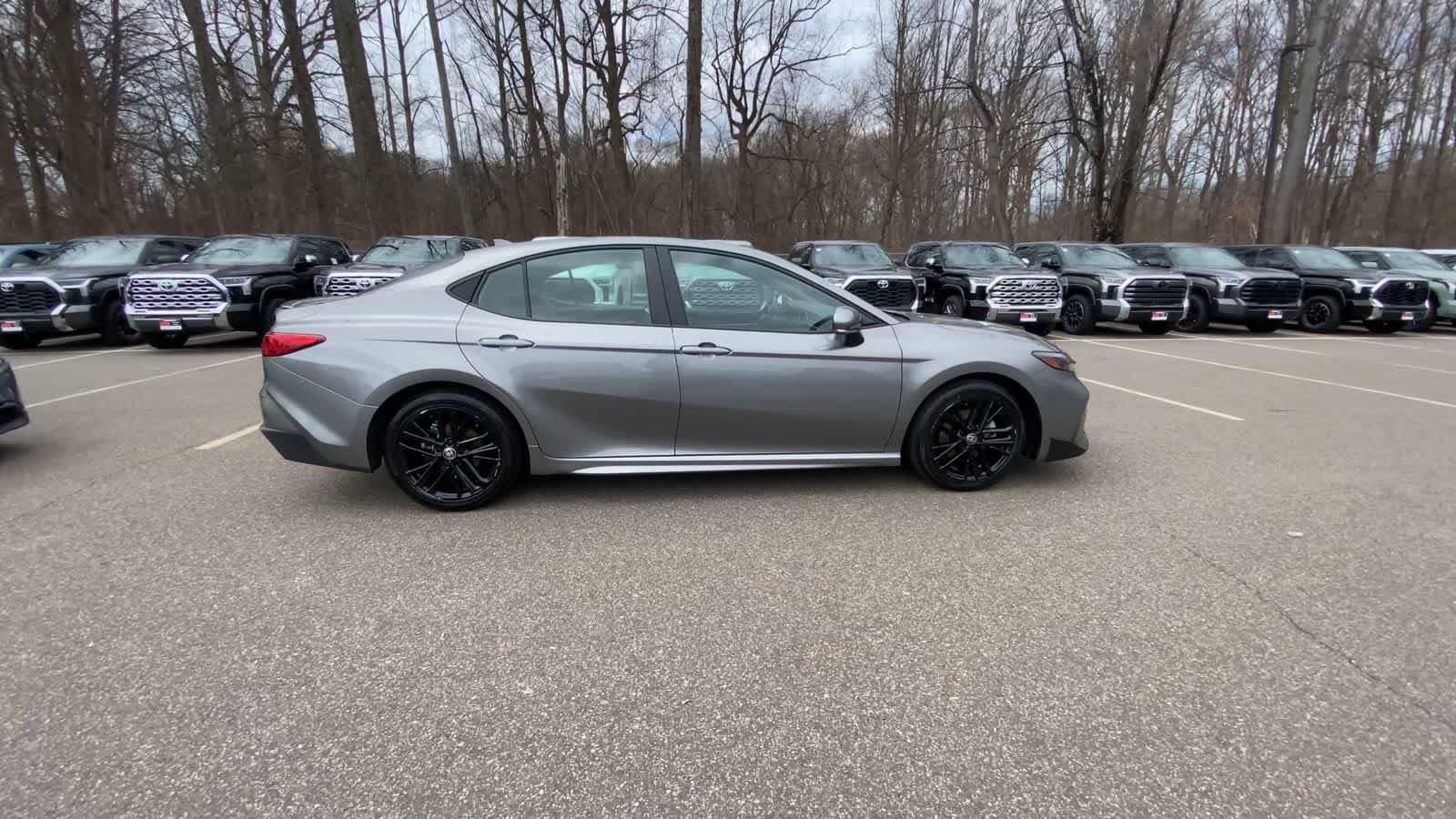 Thumbnail: 2025 Toyota Camry - 9