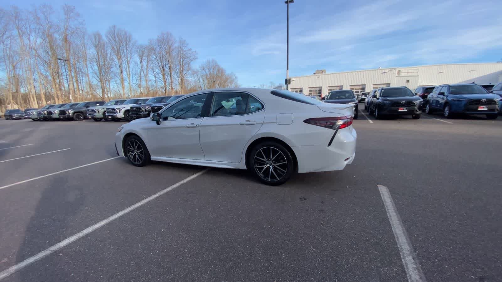 Thumbnail: 2023 Toyota Camry - 13