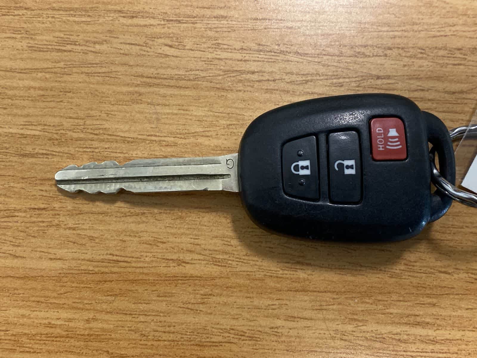 Thumbnail: 2012 Toyota Prius c - 33