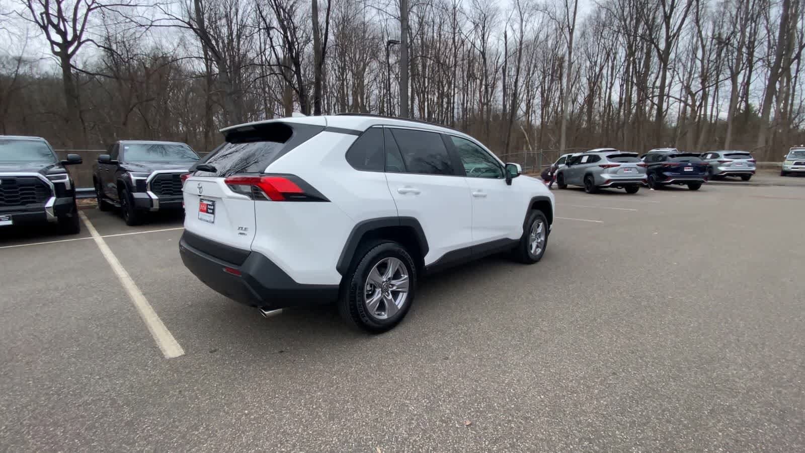 Thumbnail: 2025 Toyota RAV4 - 11