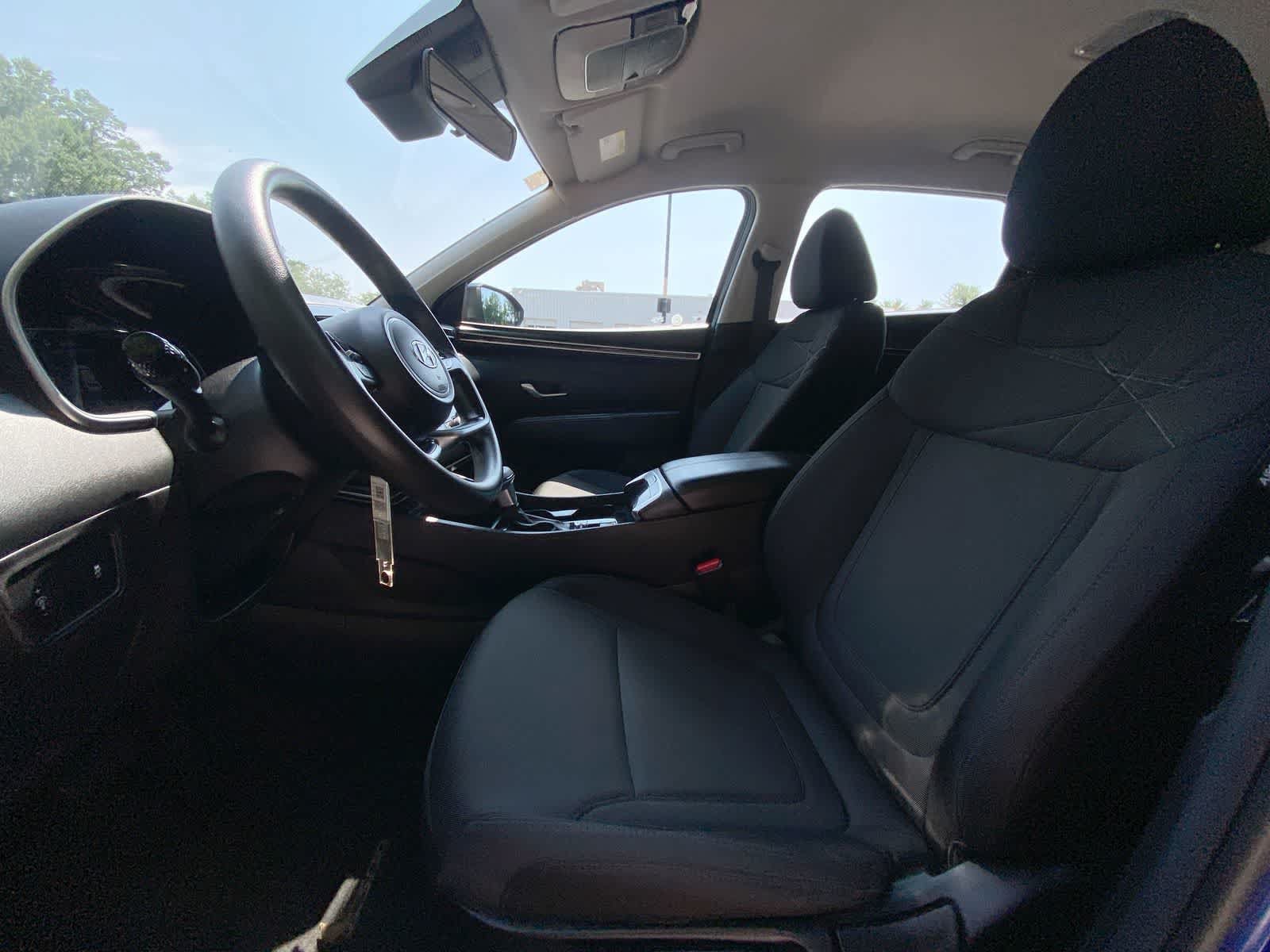 2023 Hyundai Tucson SE - Photo 19