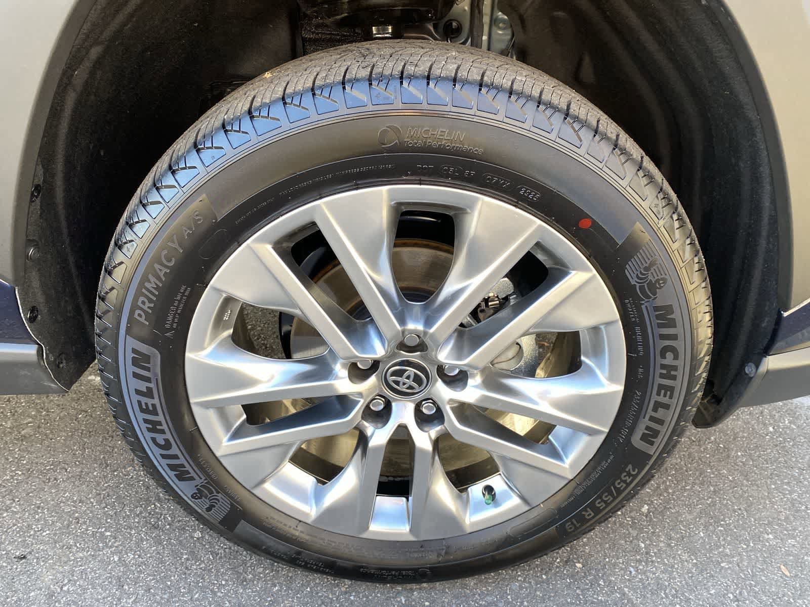 Thumbnail: 2025 Toyota RAV4 - 18