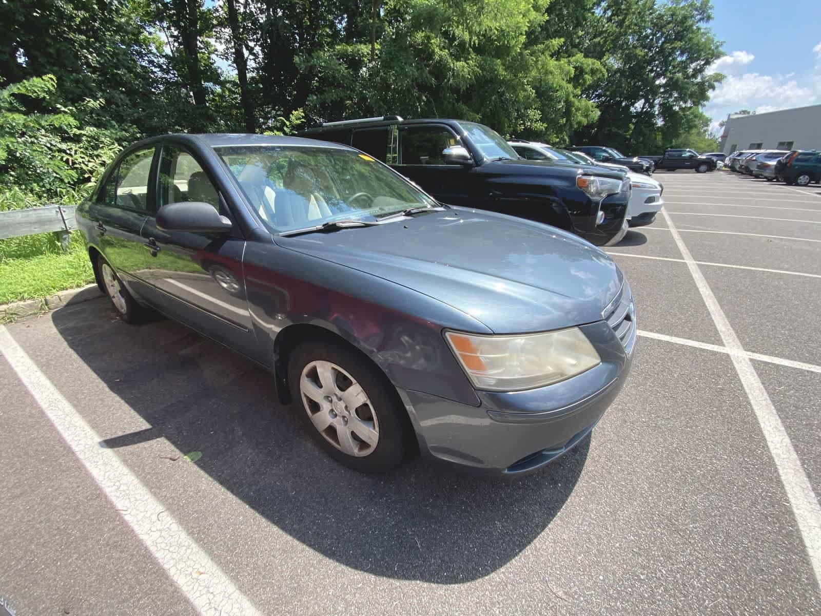 Thumbnail: 2009 Hyundai Sonata - 3