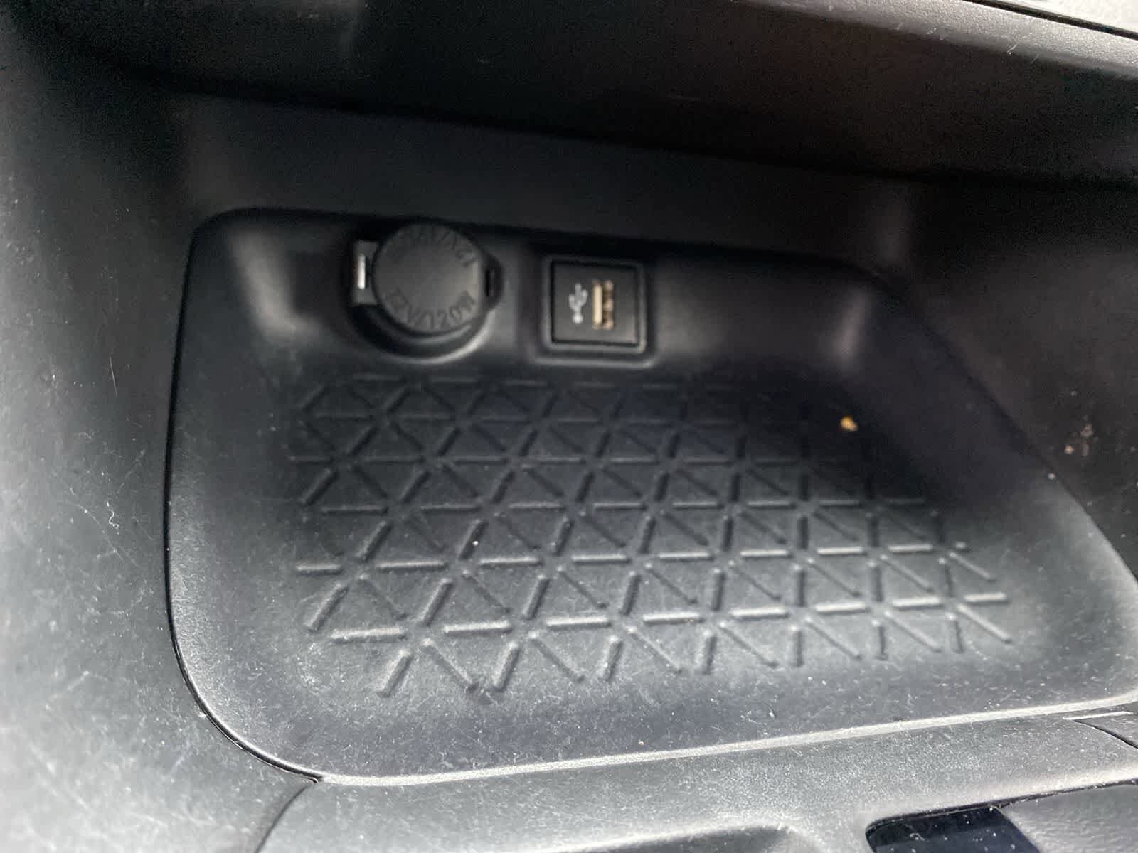 Thumbnail: 2025 Toyota RAV4 - 30