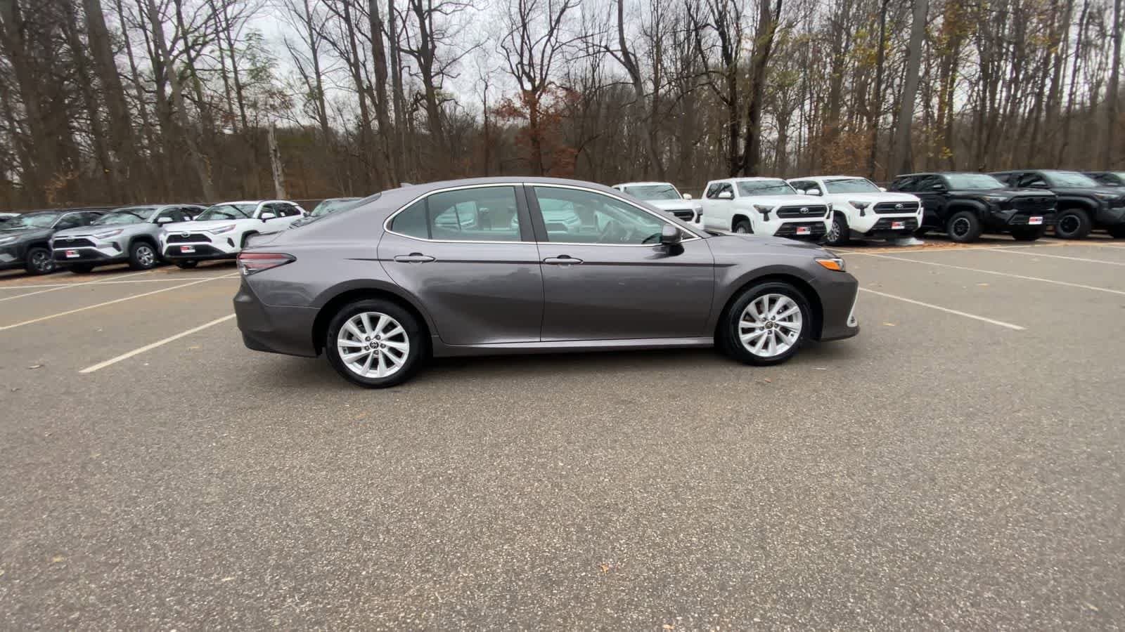 Thumbnail: 2023 Toyota Camry - 16