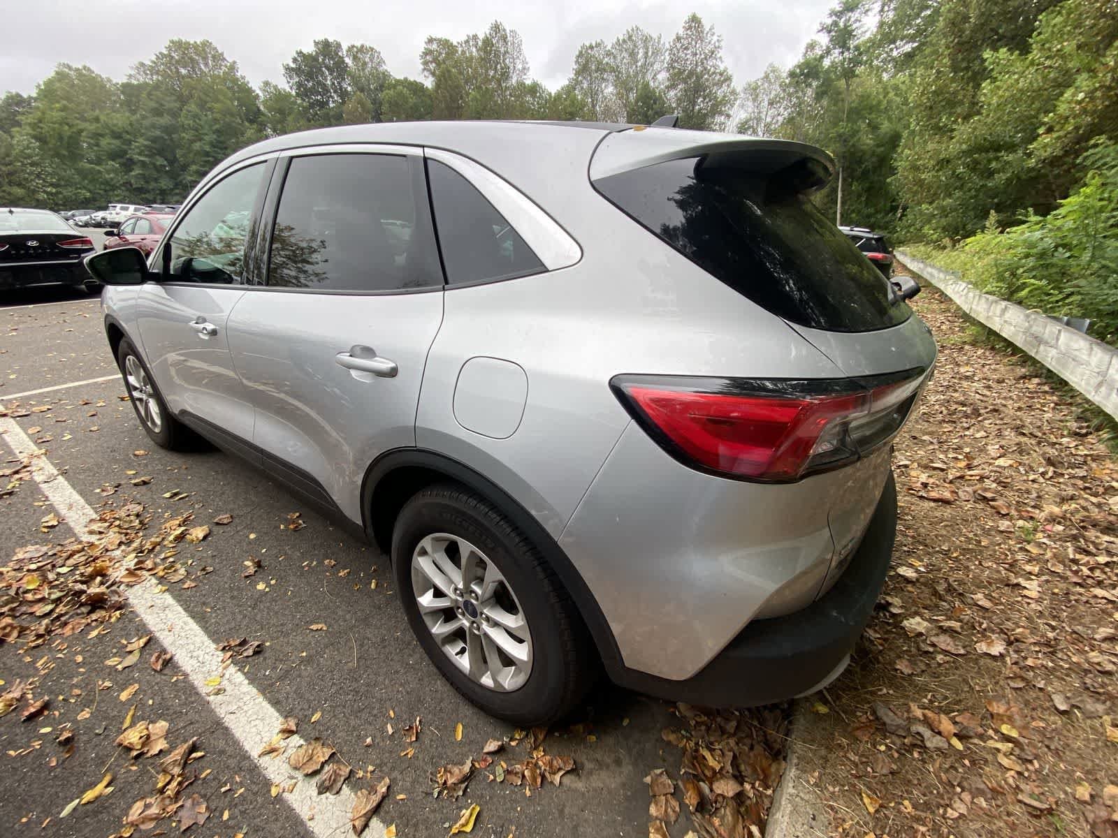 Thumbnail: 2020 Ford Escape - 9
