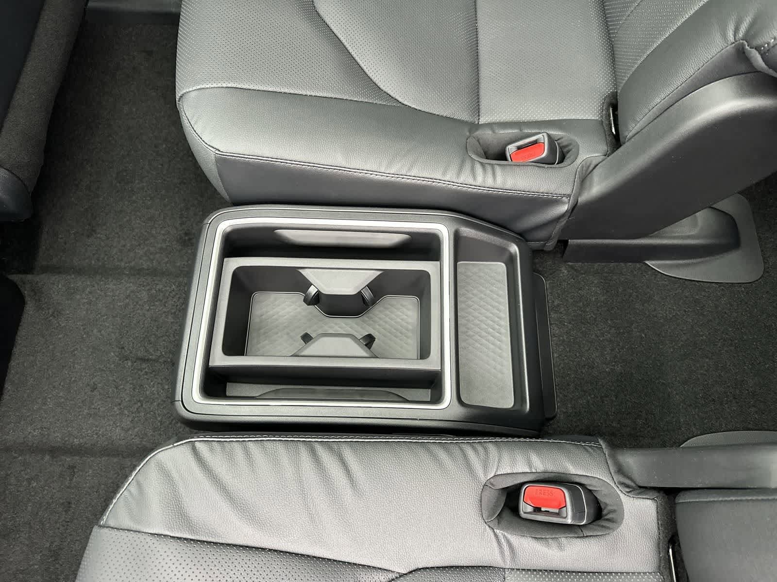 Thumbnail: 2026 Toyota Grand Highlander - 34