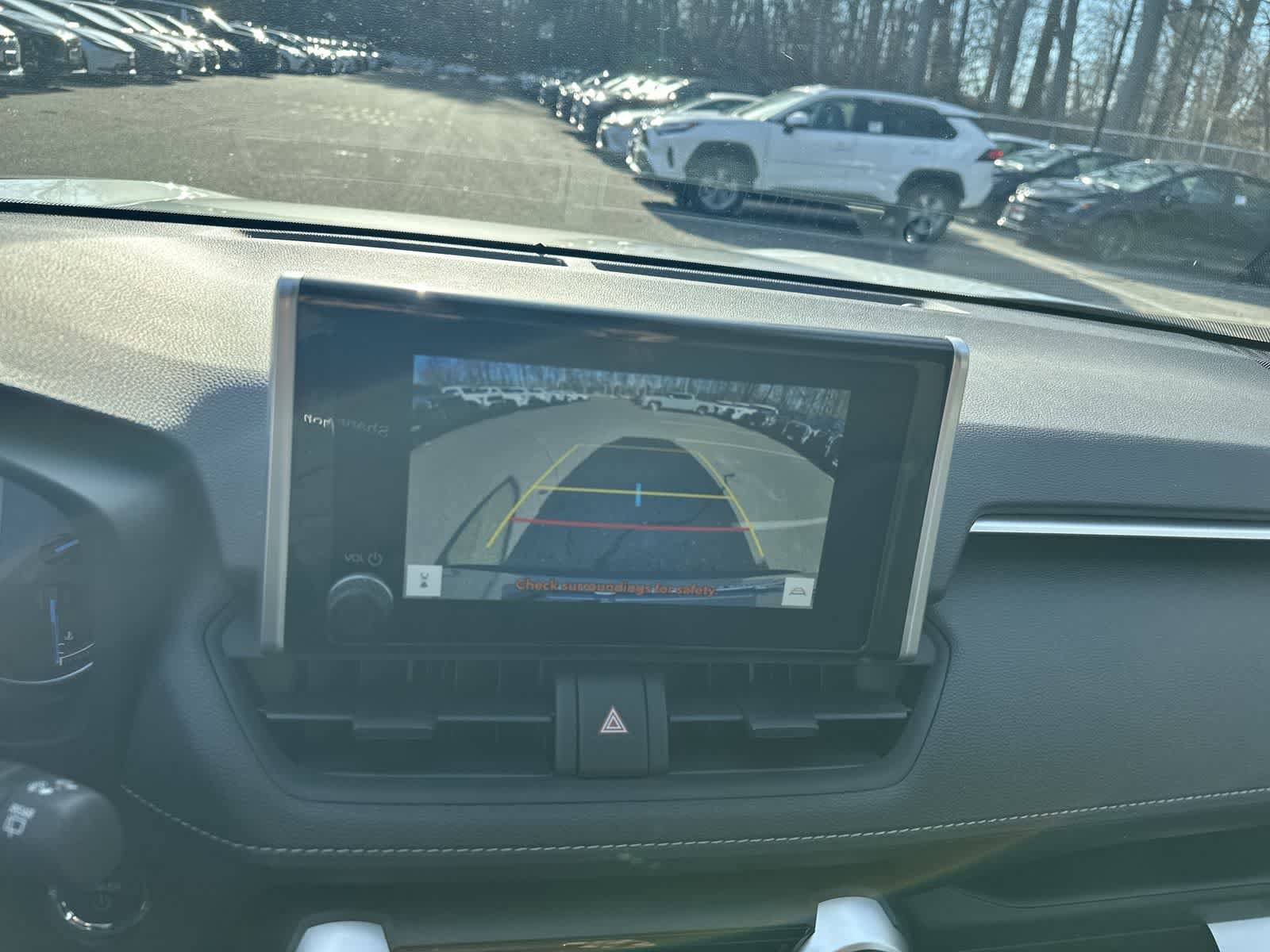 Thumbnail: 2025 Toyota RAV4 - 26