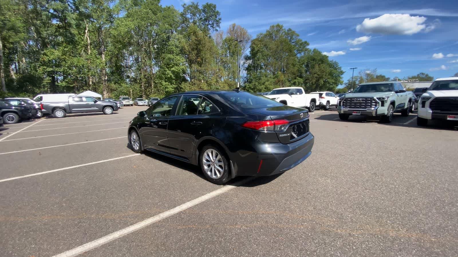 Thumbnail: 2020 Toyota Corolla - 6