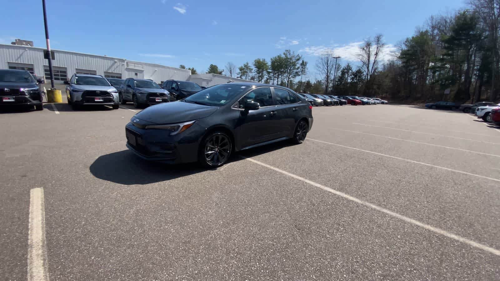 Thumbnail: 2026 Toyota Corolla - 4