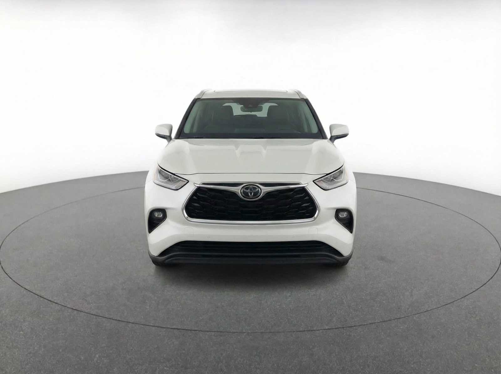 Thumbnail: 2025 Toyota Highlander - 2