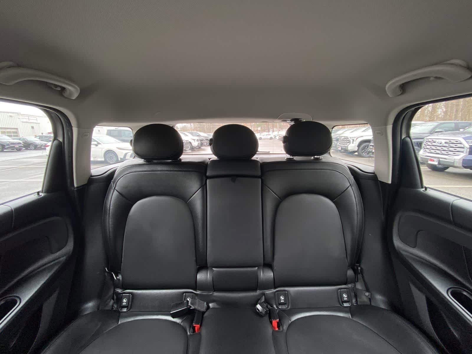 Thumbnail: 2018 MINI Cooper Countryman - 32