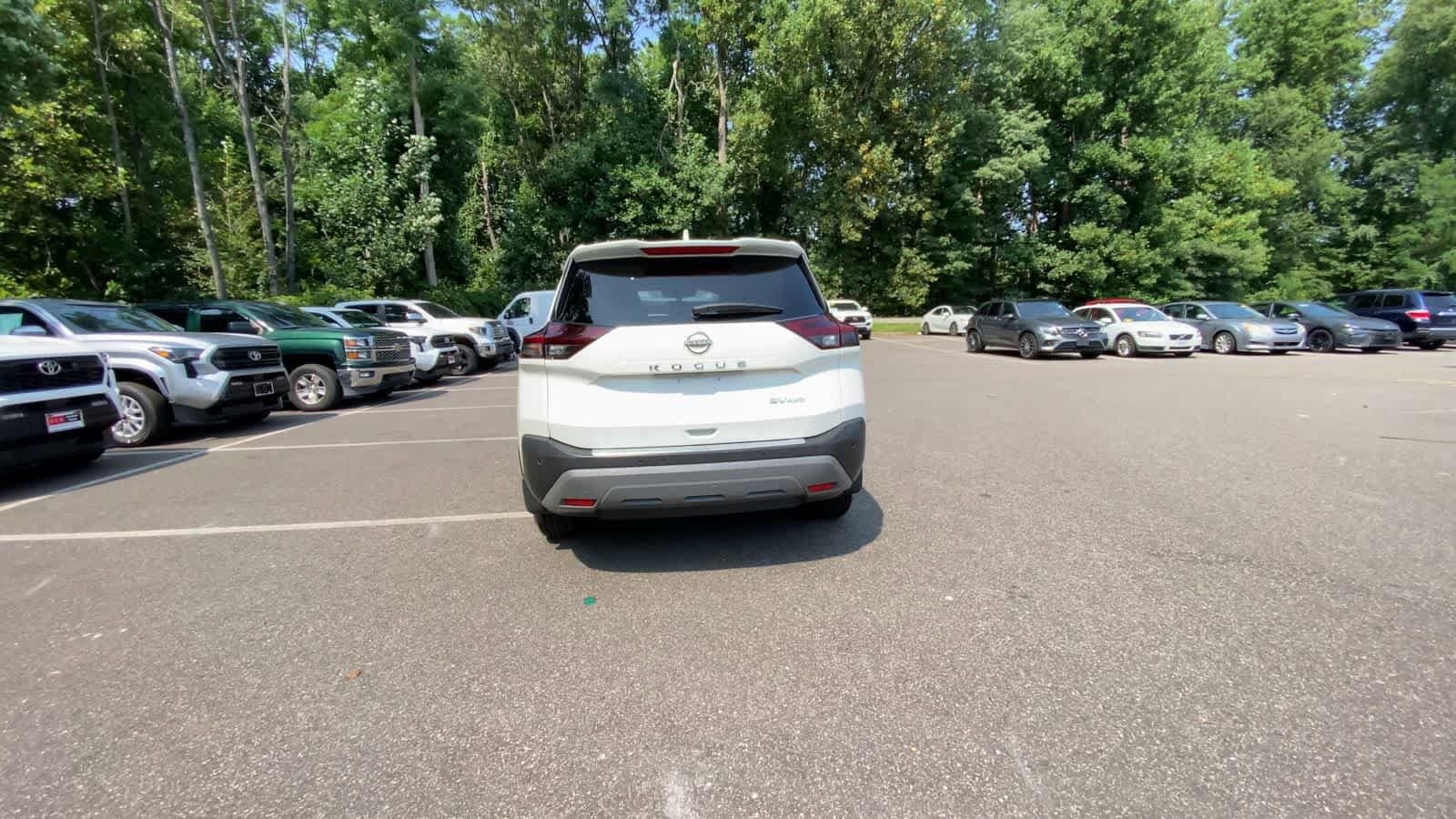 Thumbnail: 2022 Nissan Rogue - 7