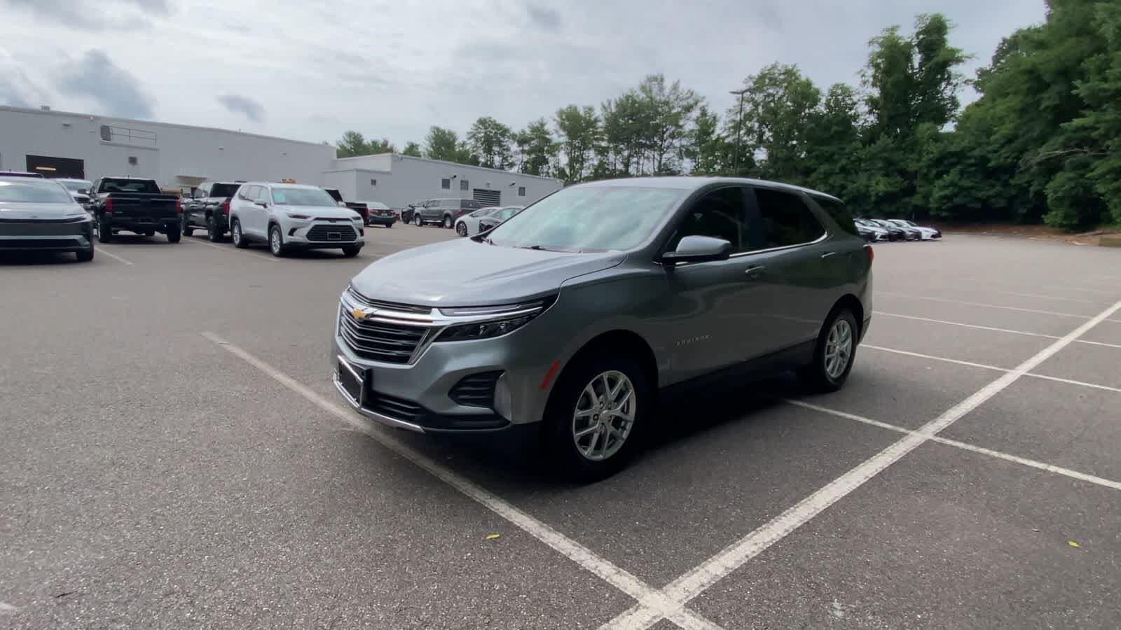 2024 Chevrolet Equinox LT - Photo 4