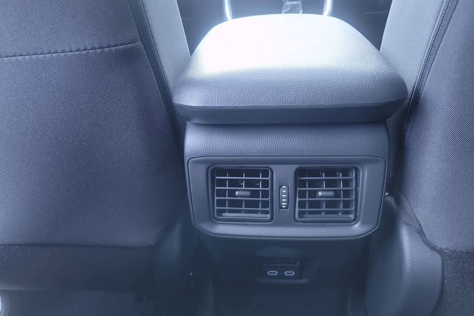 Thumbnail: 2025 Toyota RAV4 - 32