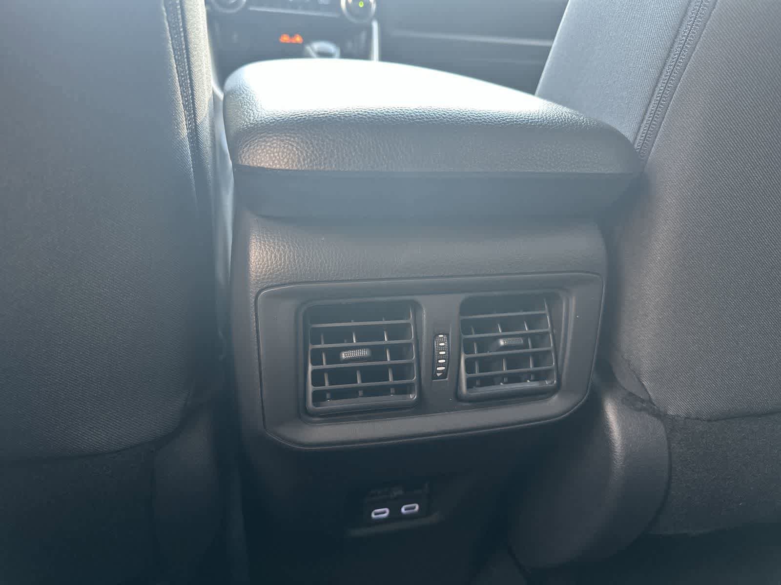 Thumbnail: 2025 Toyota RAV4 - 26