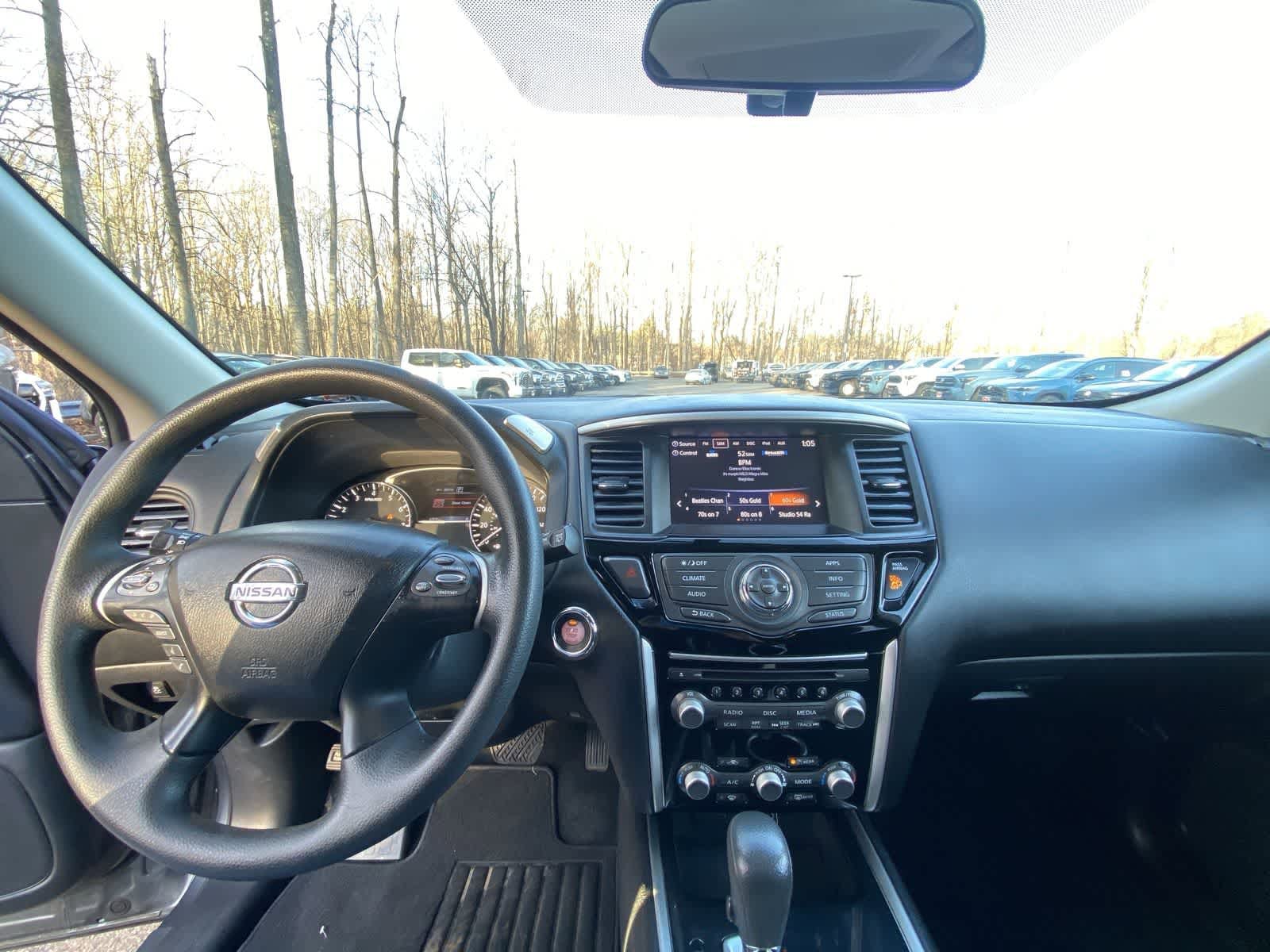 Thumbnail: 2018 Nissan Pathfinder - 23