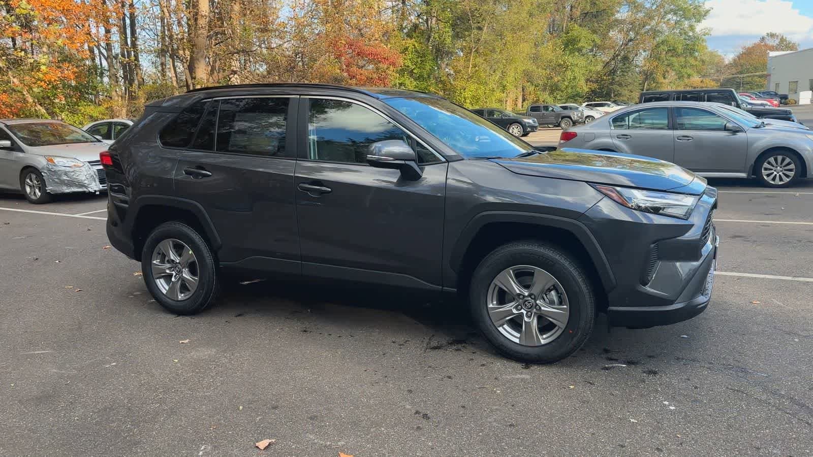 Thumbnail: 2025 Toyota RAV4 - 2