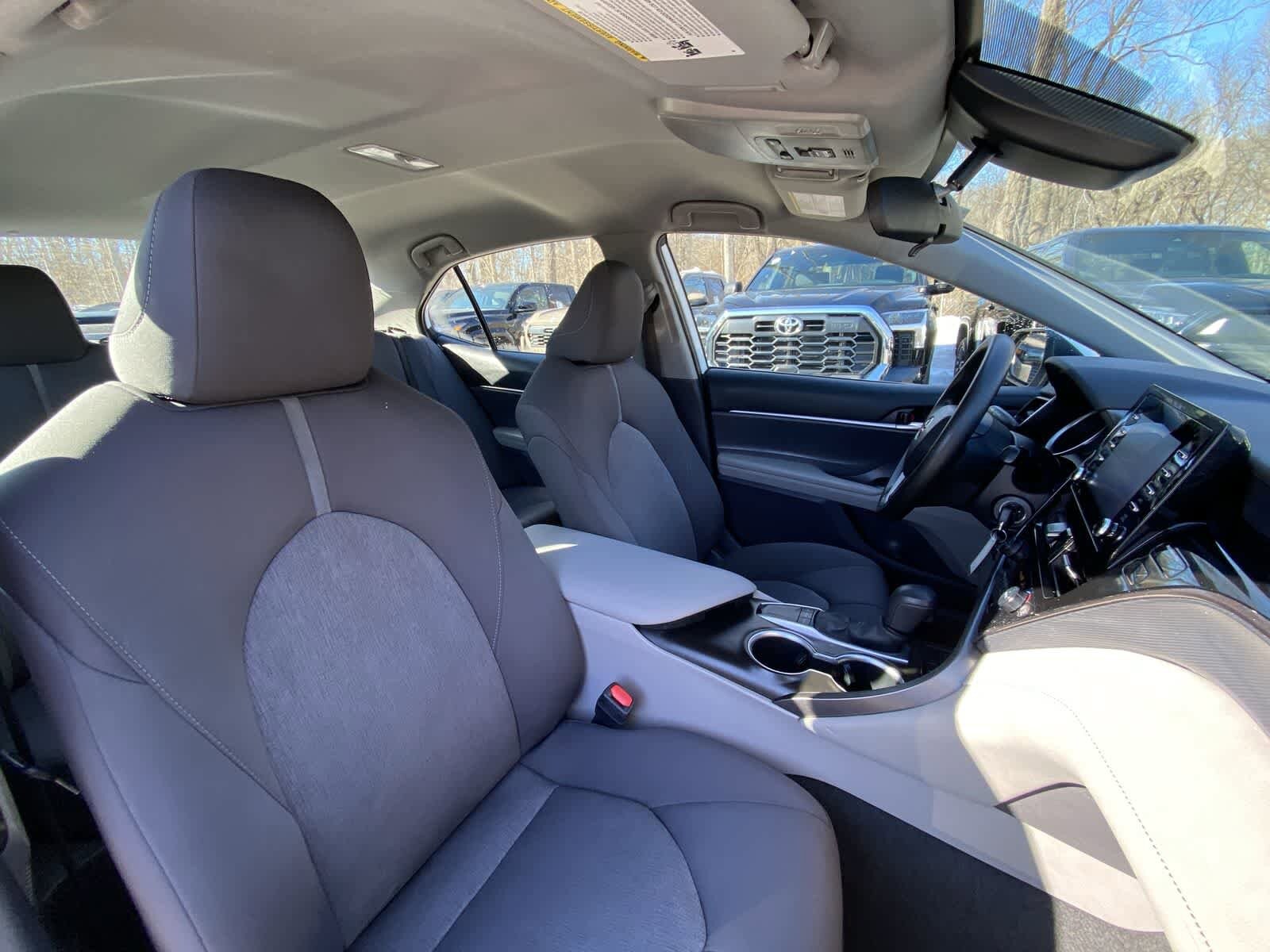 Thumbnail: 2023 Toyota Camry - 24